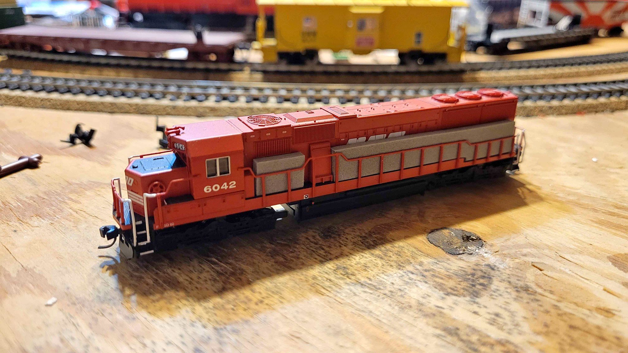 Atlas N scale Soo Line SD60 DCC factory installed - Model Railroads ...