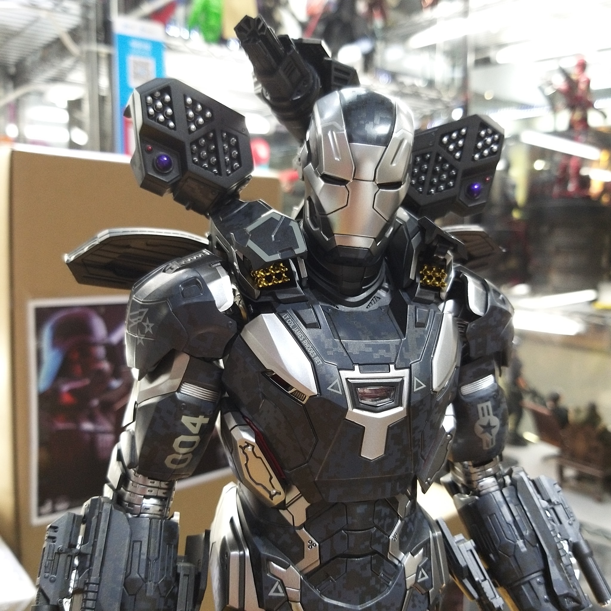 Hottoys MMS499-D26 War Machine Mark-IV