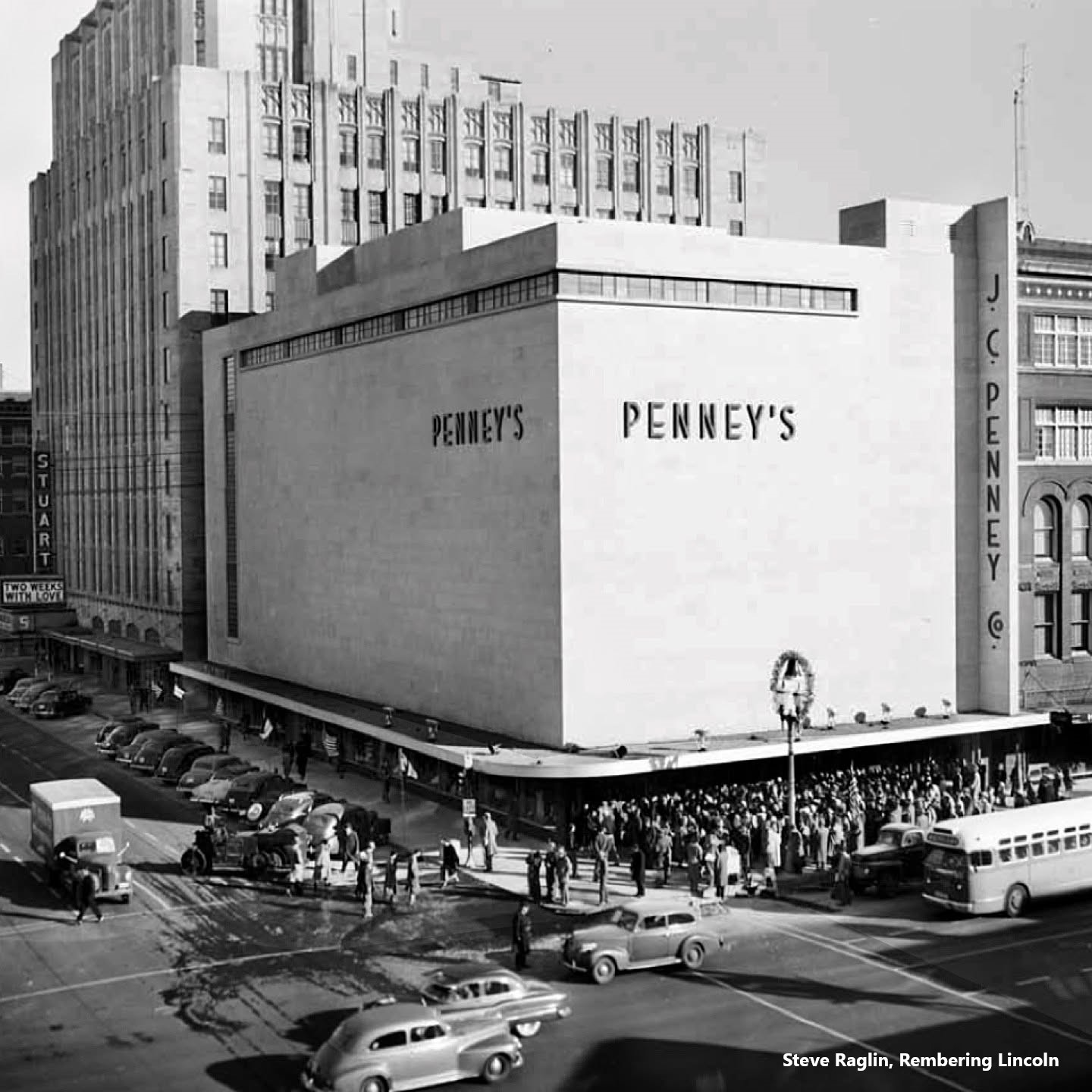 Lincoln's old and new Penney's locations in 1950