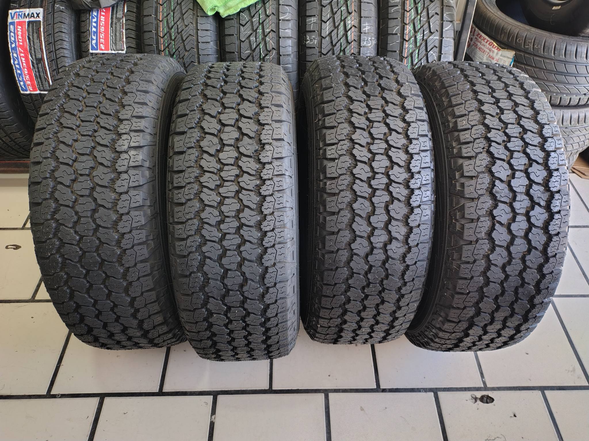 Landspider CityTraxx G/P All Season Tire, 195/65R15 91H, Enhanced