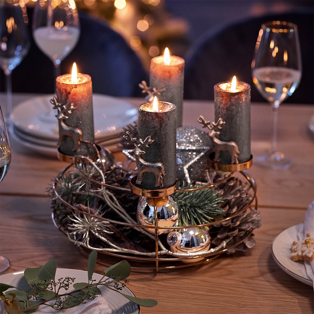 💕NUR NOCH BIS MORGEN: Versandkosten geschenkt!💕 In knapp einem Monat zünden wir die erste Kerze an!🕯️✨ Wisst Ihr schon, welchen Stil und welche Farben Euer Adventskranz dieses Jahr bekommen wird? Jetzt inspirieren