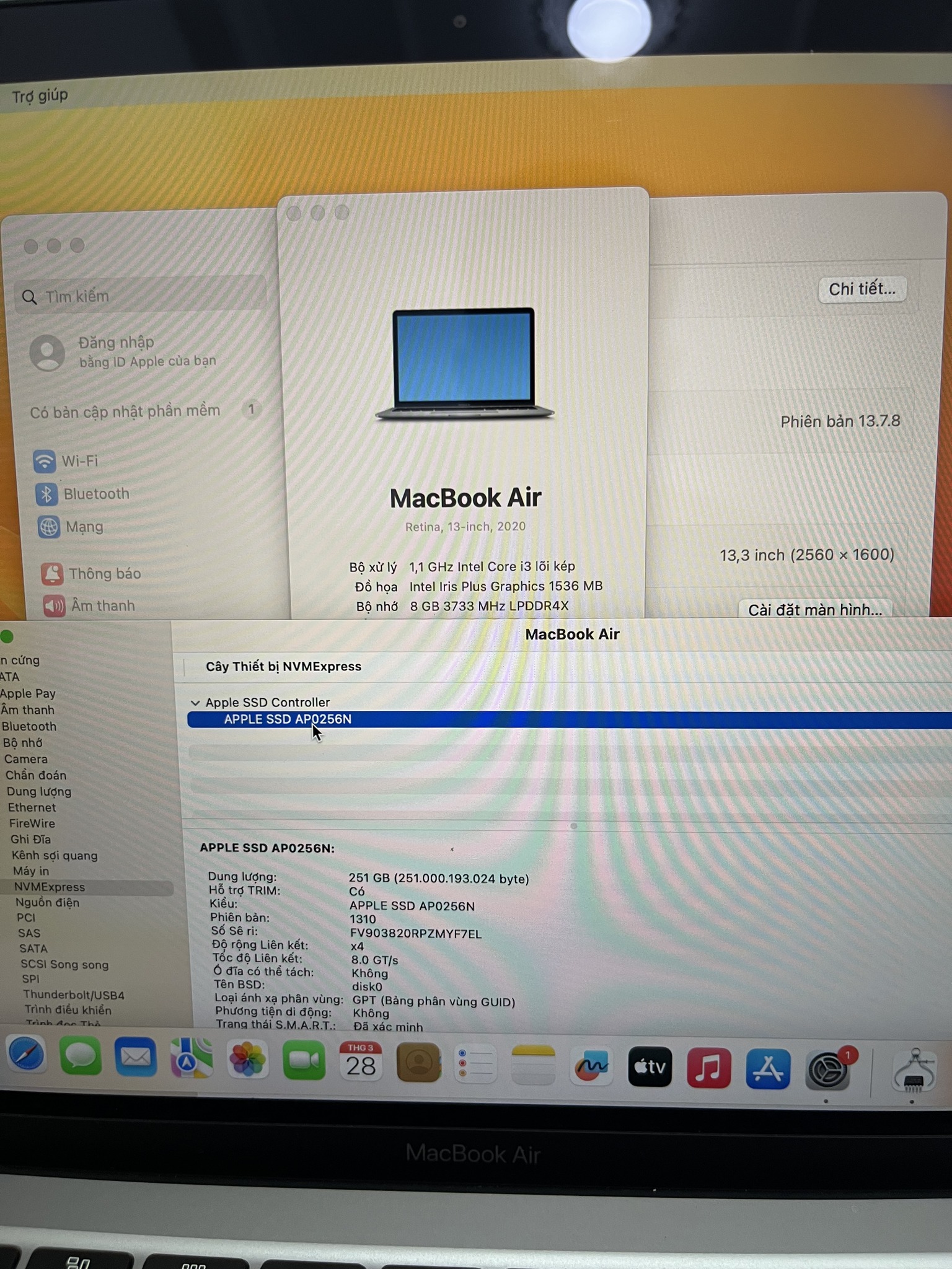 MacBook Air 2020 M1 13.3inch ゴールド MacBook Air M1 Ram 8gb ssd 256gb, Máy xài rất mượt , Máy bảo hành