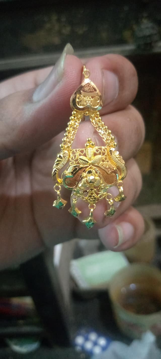 Azhar gold jeweller