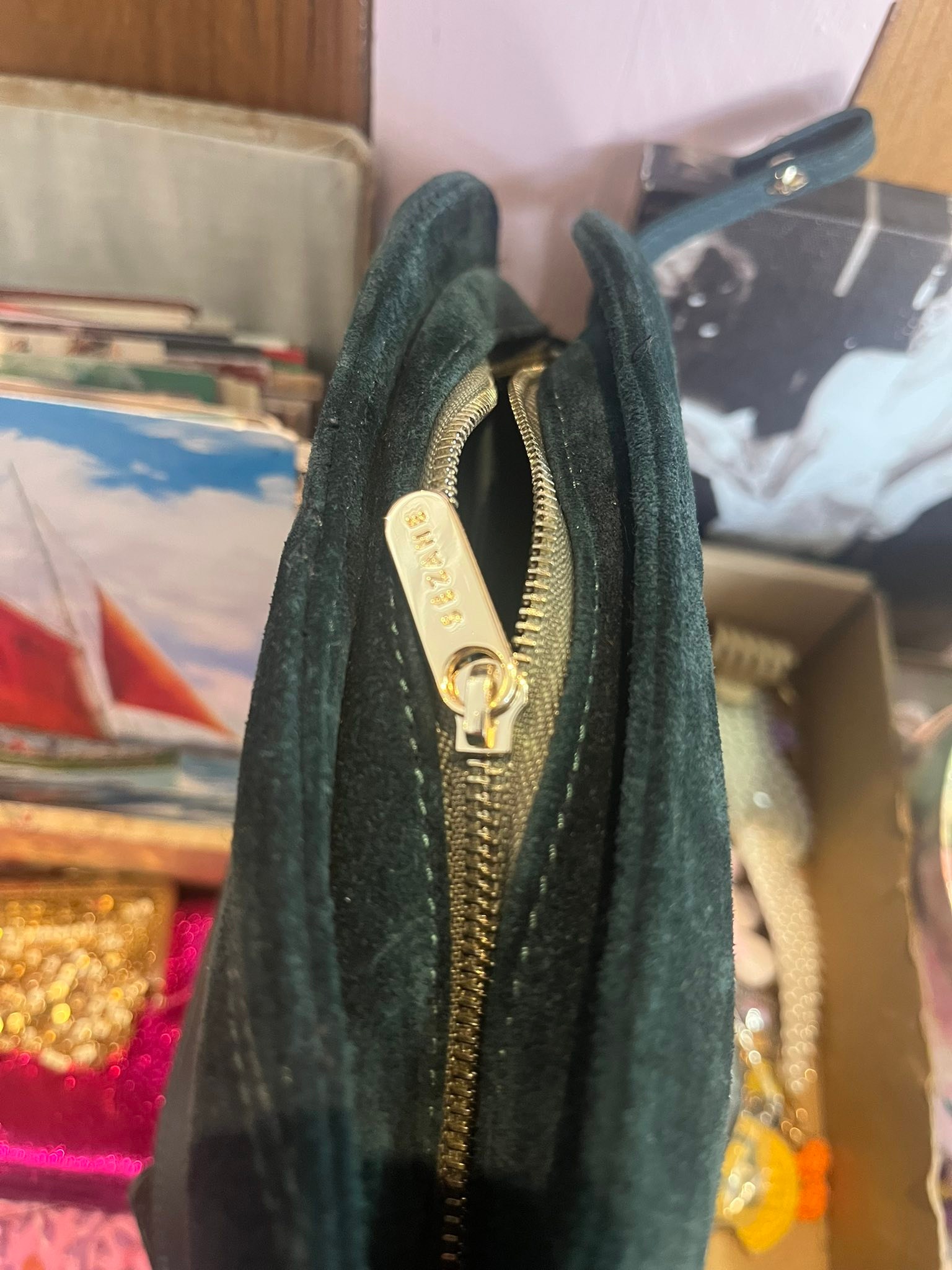 Sac à Main Vintage En Daim Noir - Avec Pochette Zippée - Taille Large - État Occasion