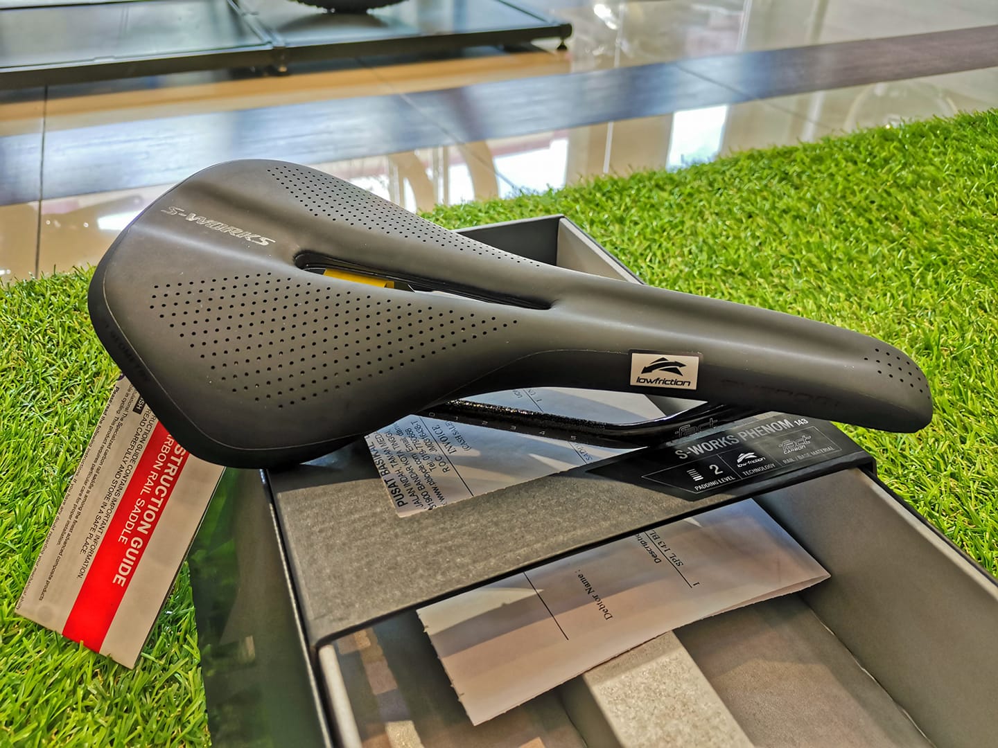 S-Works Phenom Carbon Saddle ⚡ Thanks for support !!