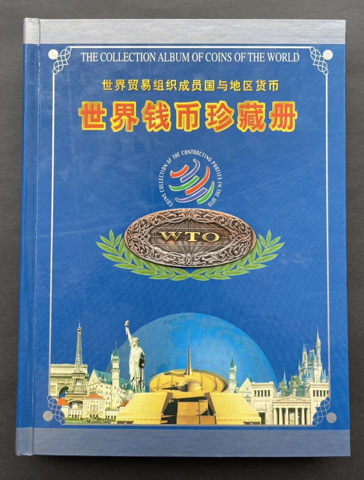 Y6690｛0805｝ The Collection Album of Coins of the World 《世界
