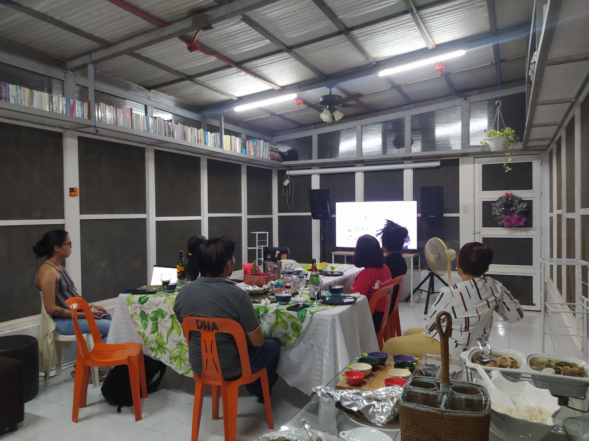 Gary - Palagihing makinig sa komunidad ng may komunidad. Sa barangay ...