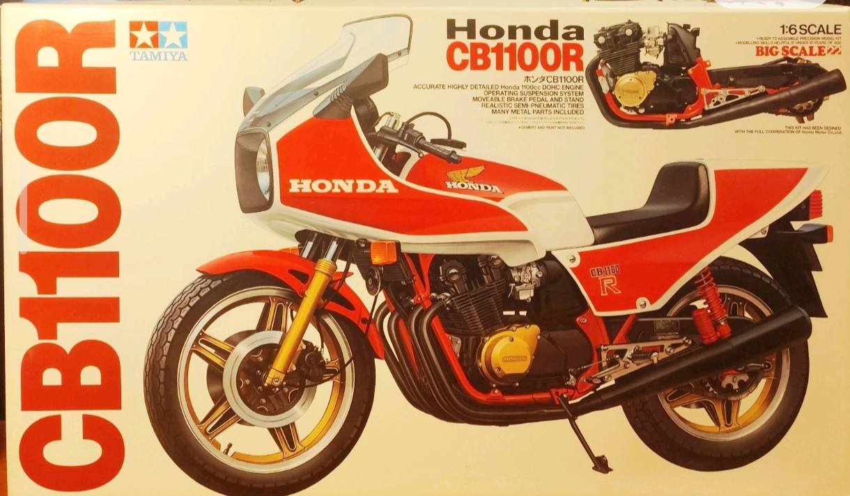 Tamiya 1:6 scale Honda CB1100R motorcycle kit