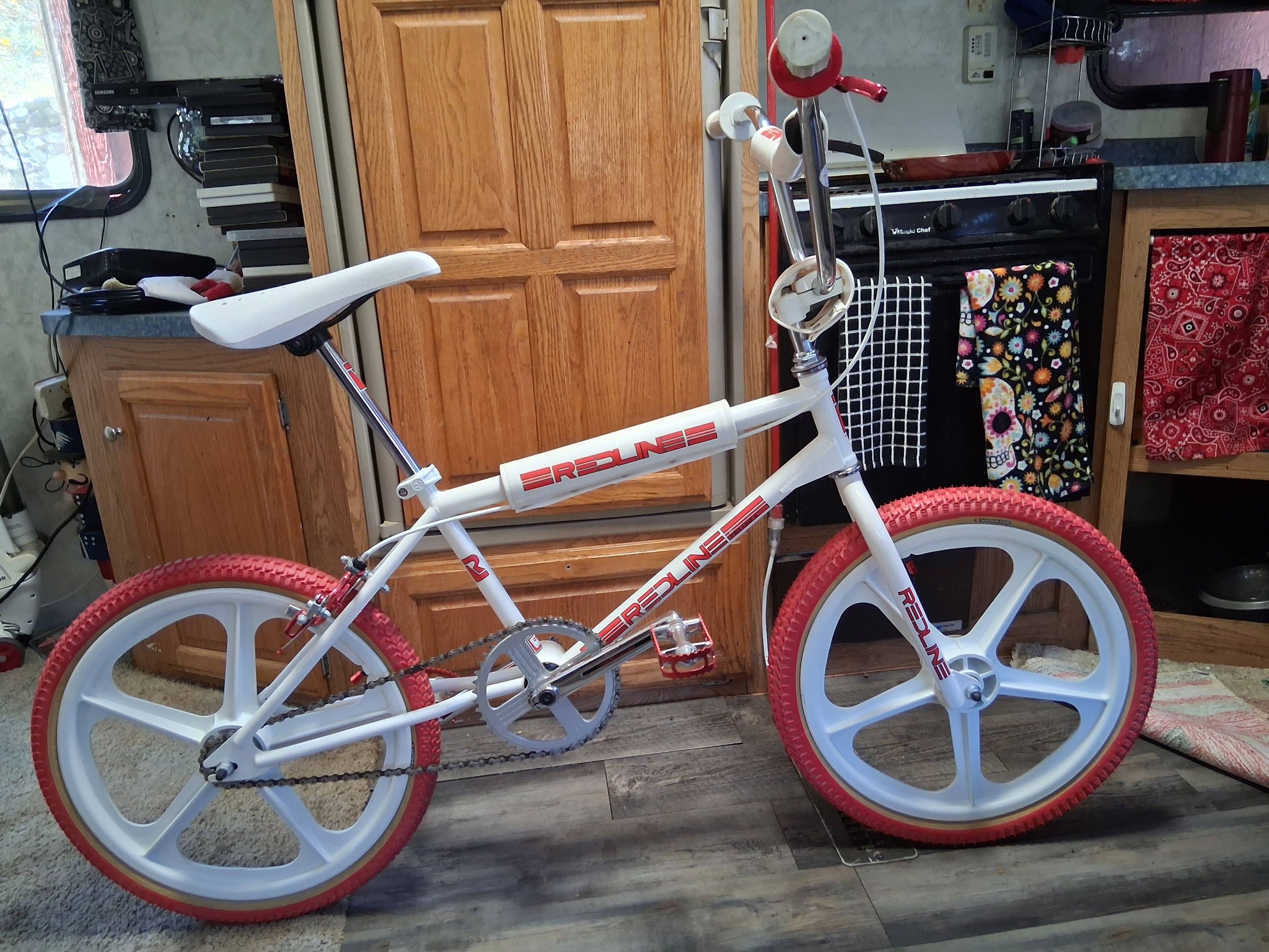 1982 Redline Proline II and 2018 Redline PL-26 bikes