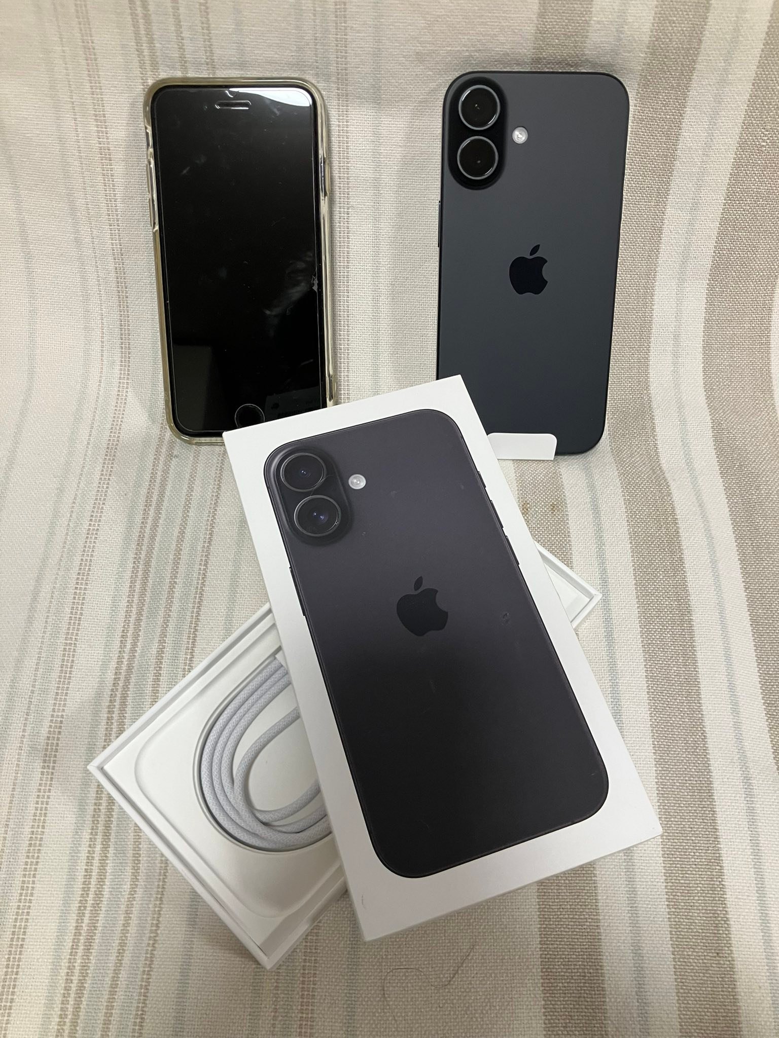 2024年10月購入のiPnone 16pro Max 充放電回数270回でとうとう、 最大 