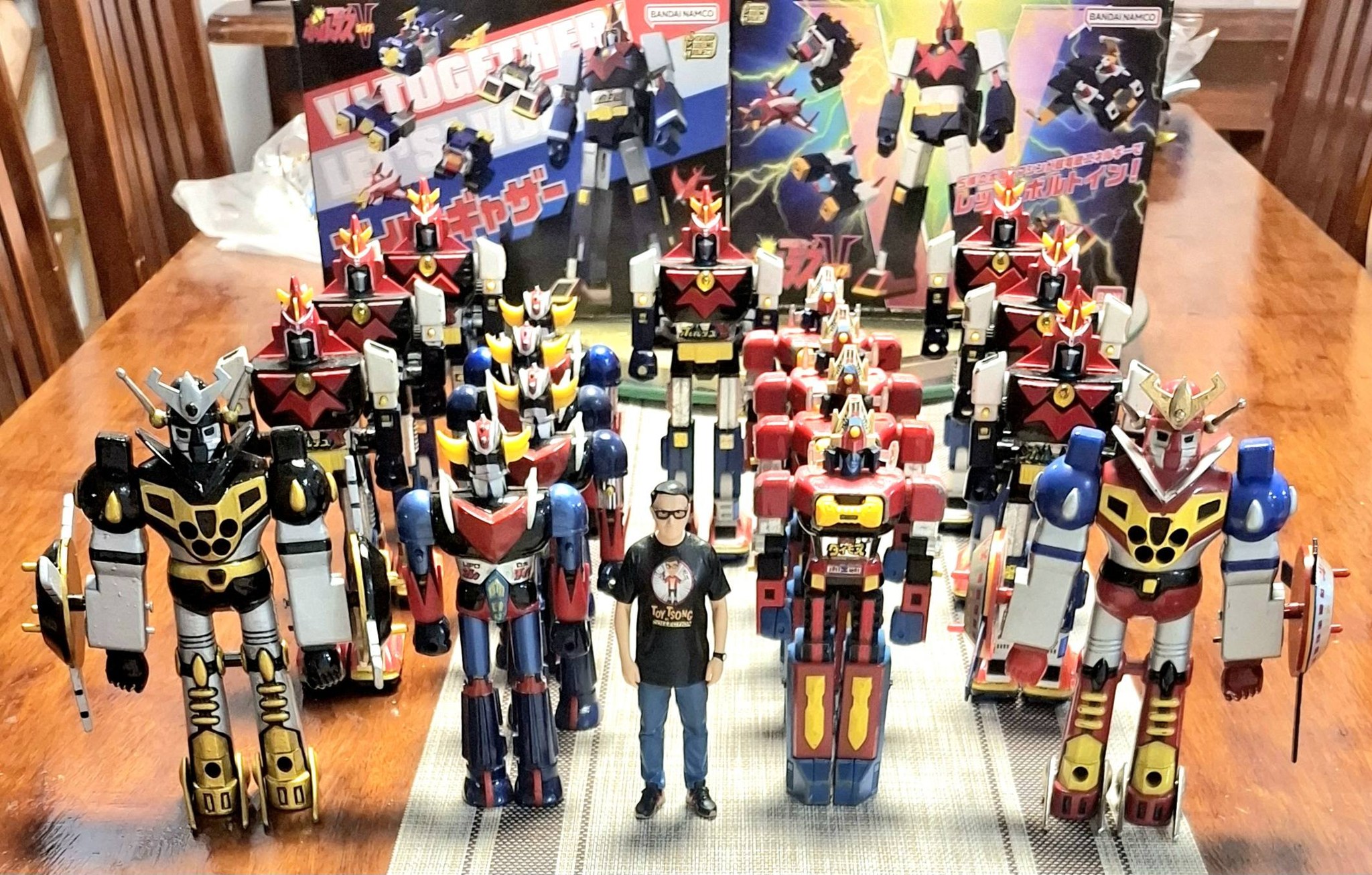 Vintage Voltes V DX diecast toy robots