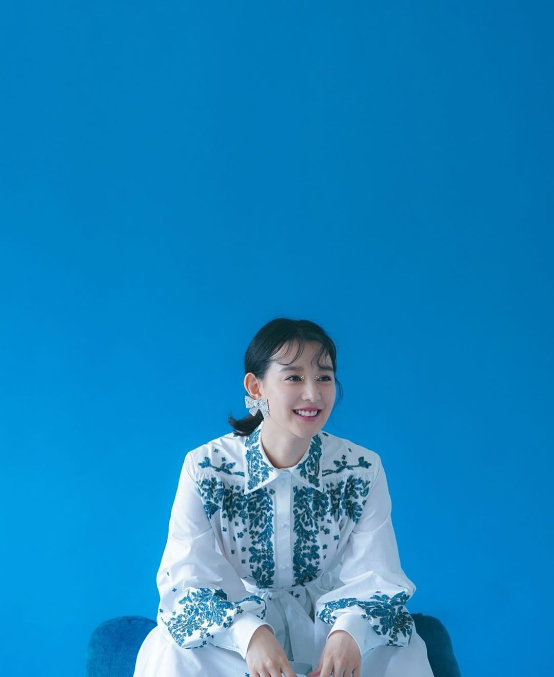 김지원 KIM JI WON (ig: @geewonii) | Facebook