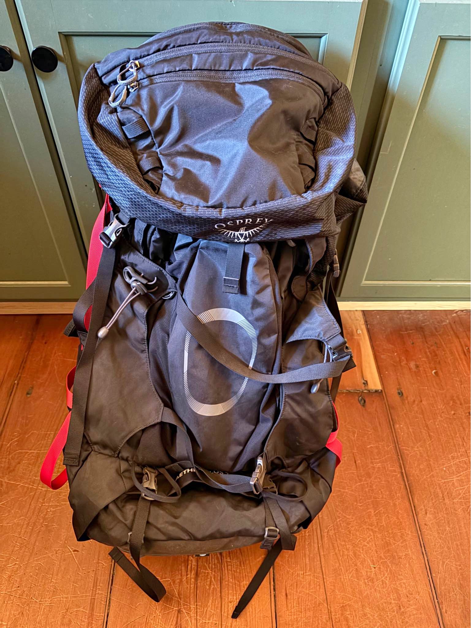 craigslist osprey 40l backpack Fairview Women's Travel Backpack, Night Jungle Blue : Clothing, Shoes & Jewelry It features an adjustment 99-300 Size:2.4