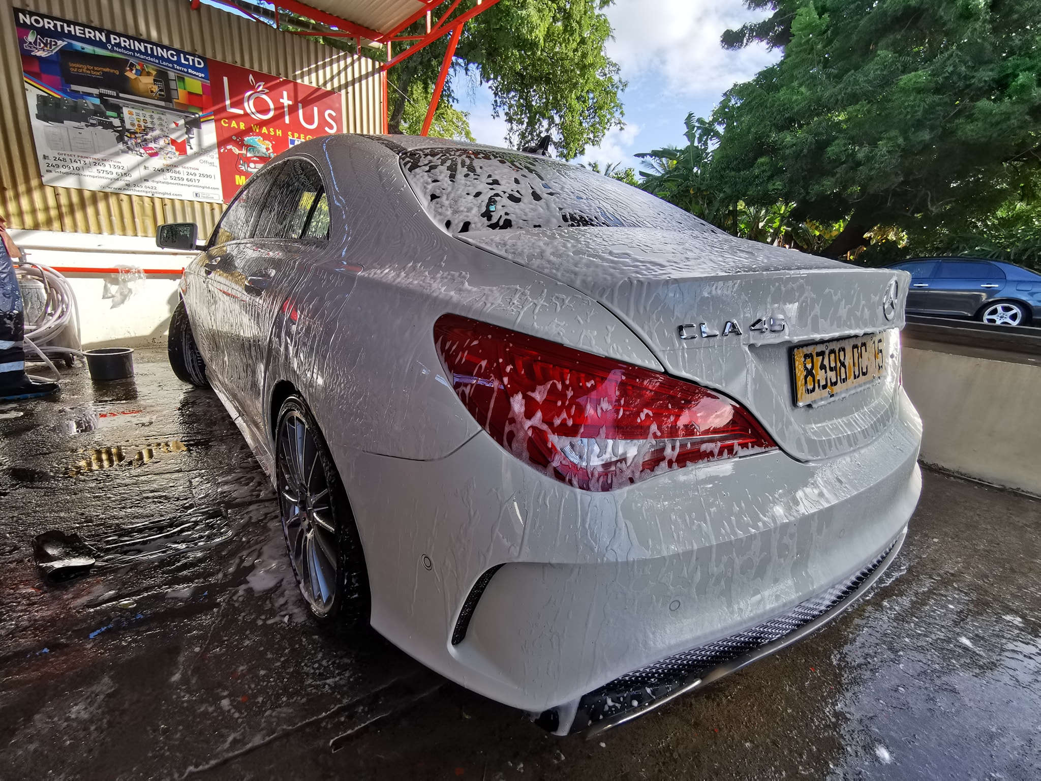 Schone Lotus Car Wash Bildernull