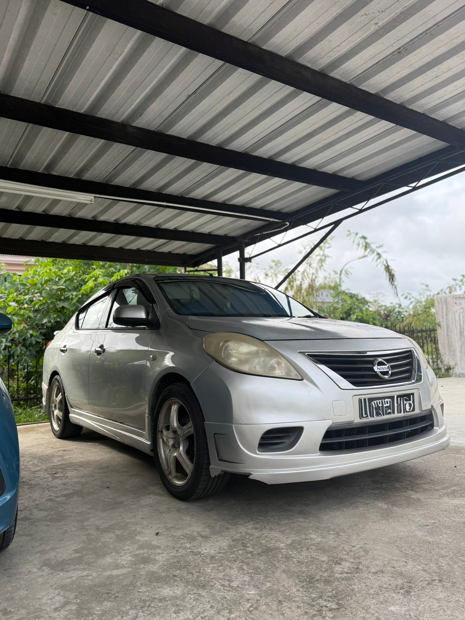 箱 Nissan Almera 2011 for sale in Brunei