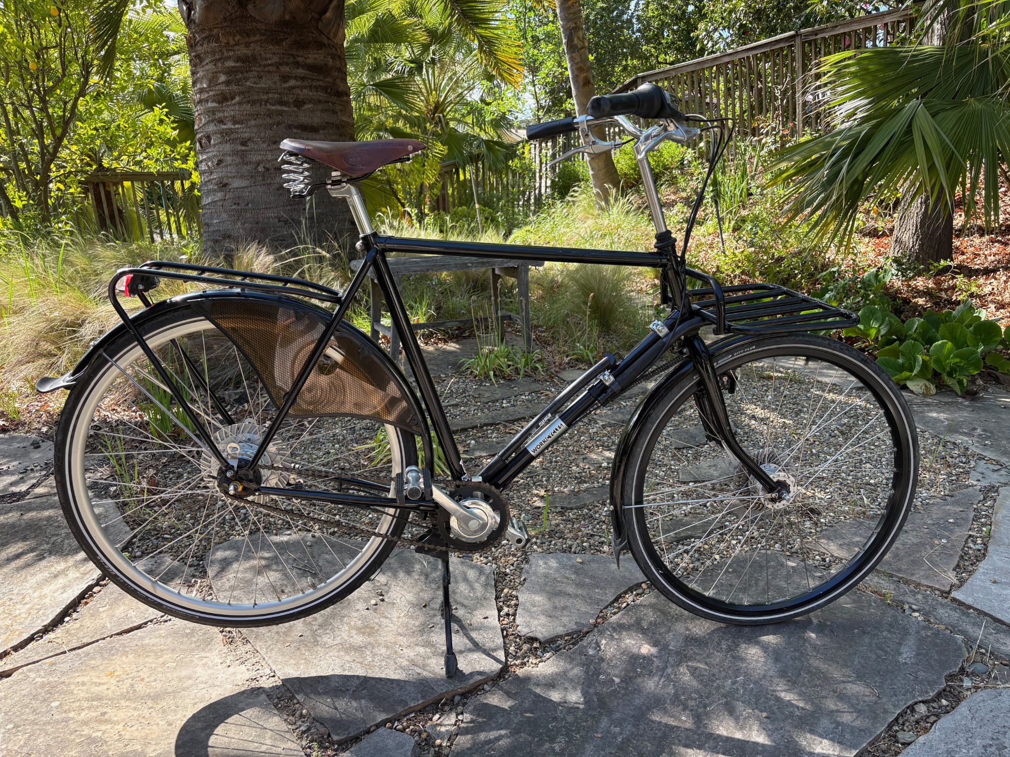 WorkCycles Secret Service Dutch City Bike – Diamond Frame - Bicycles ...