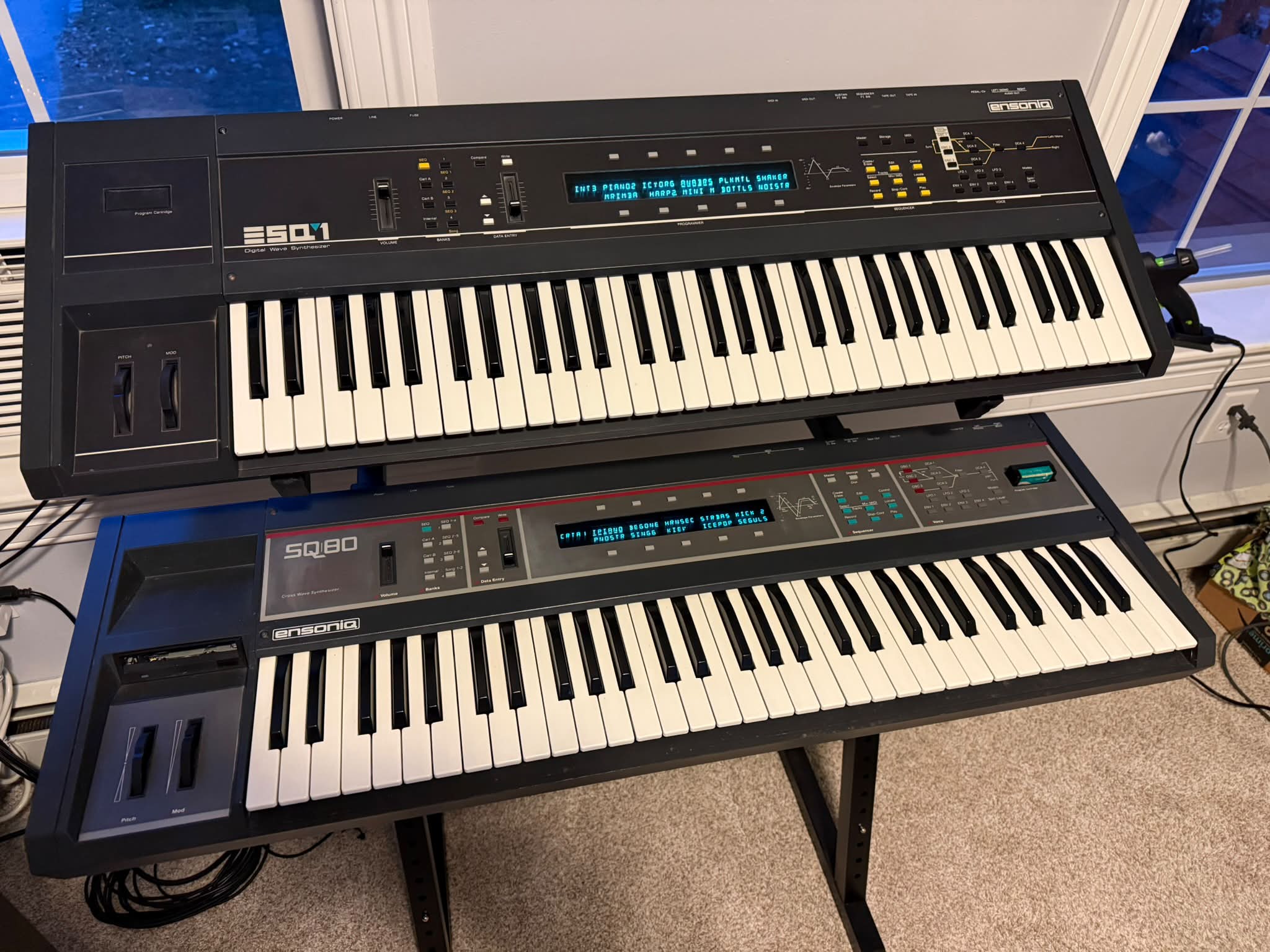 Review Ensoniq SD1 - synthesizer from 90s (demo sound). With