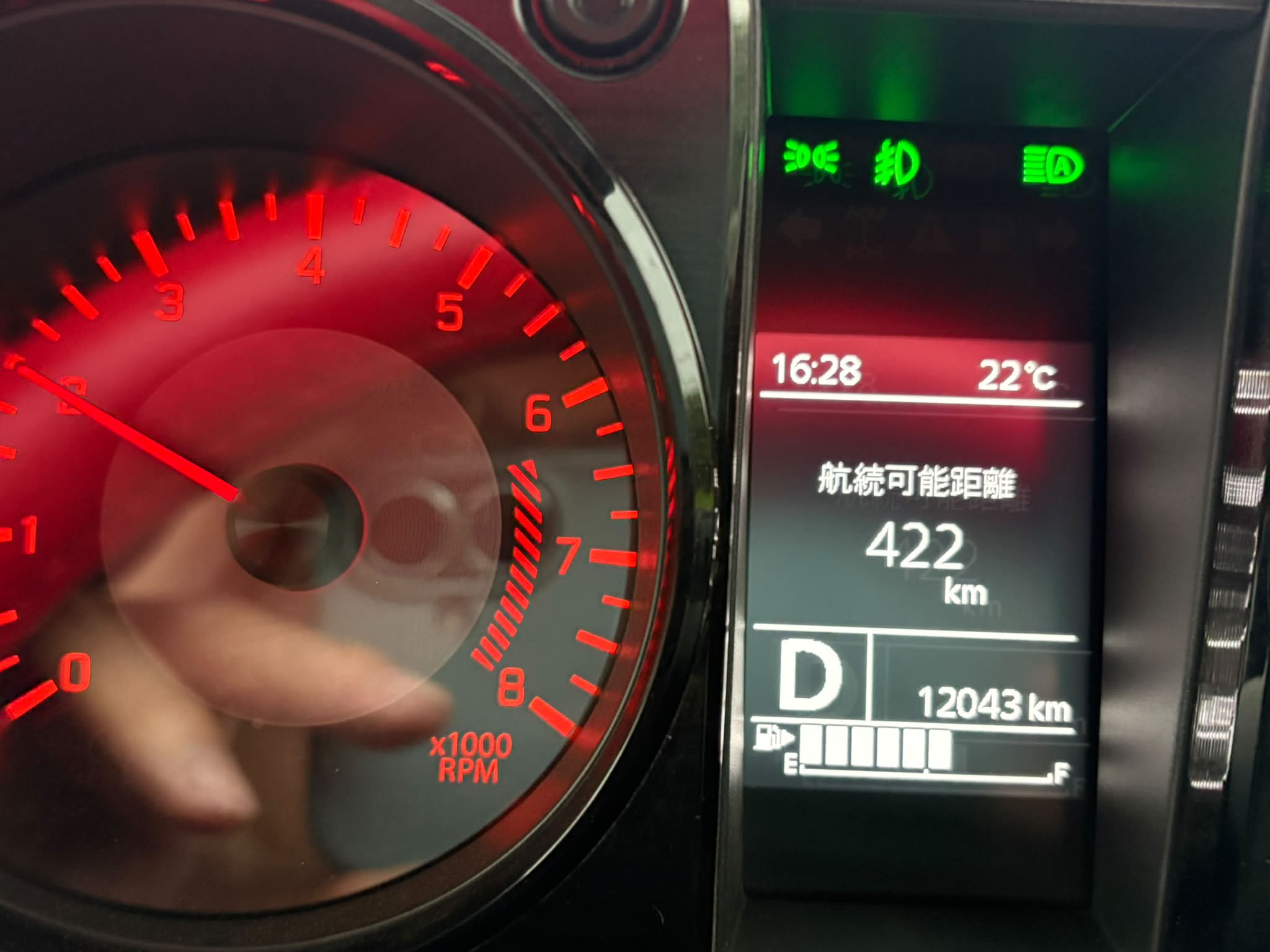 今、ディーラーの担当者から連絡来ました‼︎ 道内で800台前後の抽選で