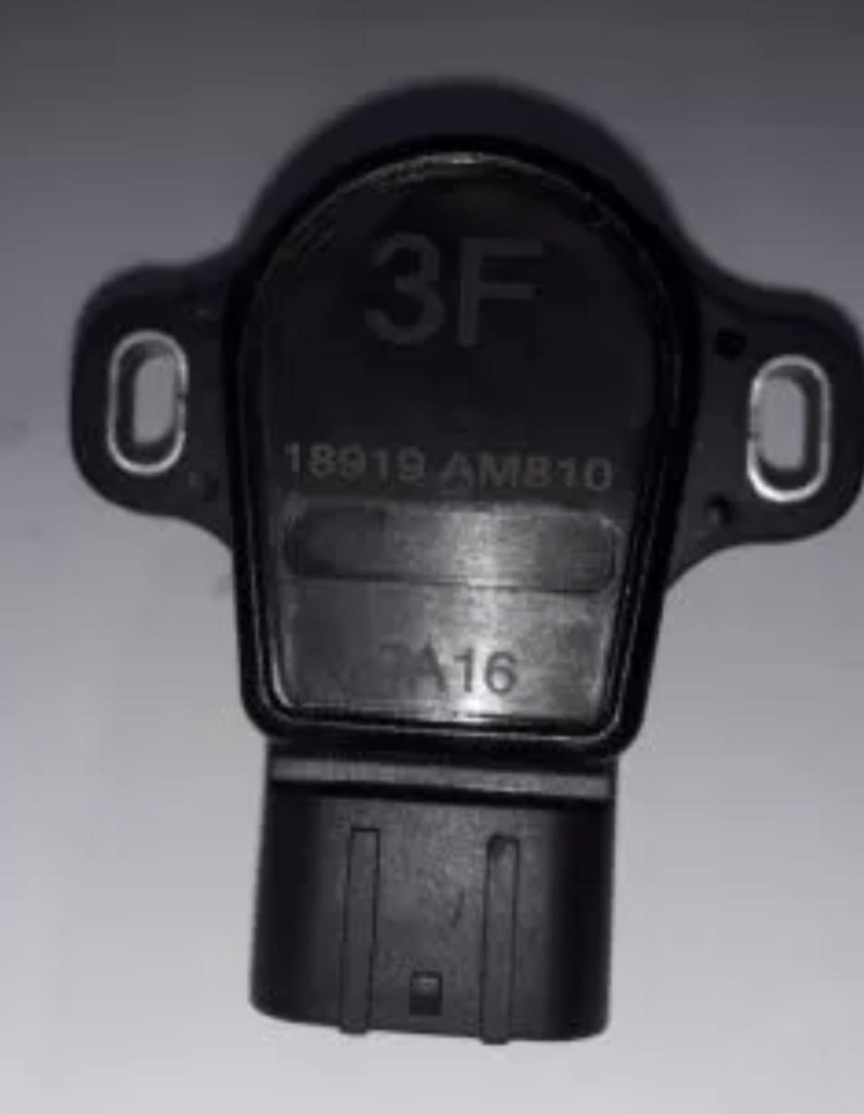 Busco sensor de acelerador Nissan