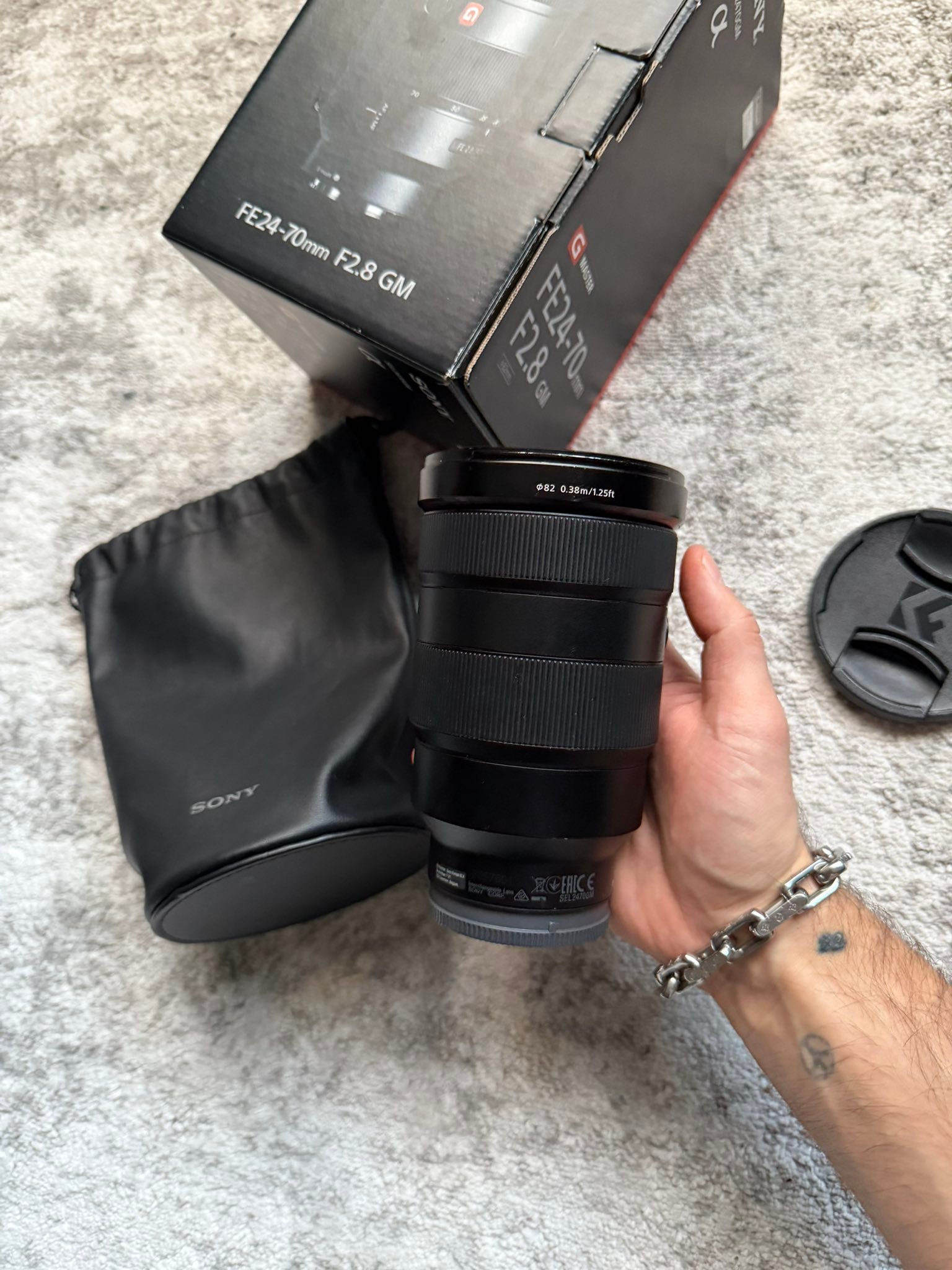 Looking for Sony 24-70 GM II (only) in mint condition, prefer in FL