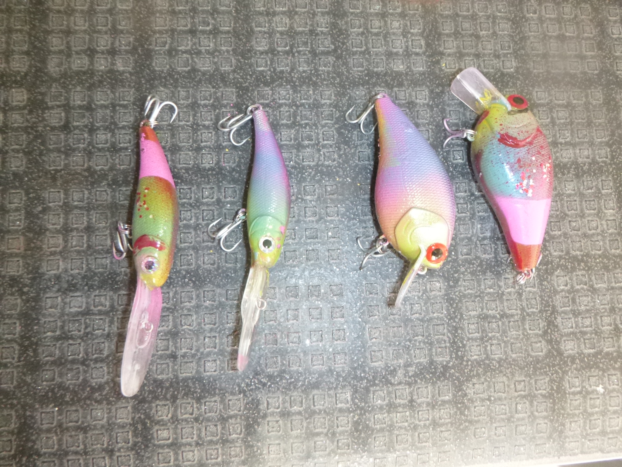 airbrush kit for fishing lures Createx Wicked Sexy Shad Set FL-0002  2oz Lure Paint The perfect way to beef up your air brush paint supply Do-It Bait Blast Airbrush Paint
