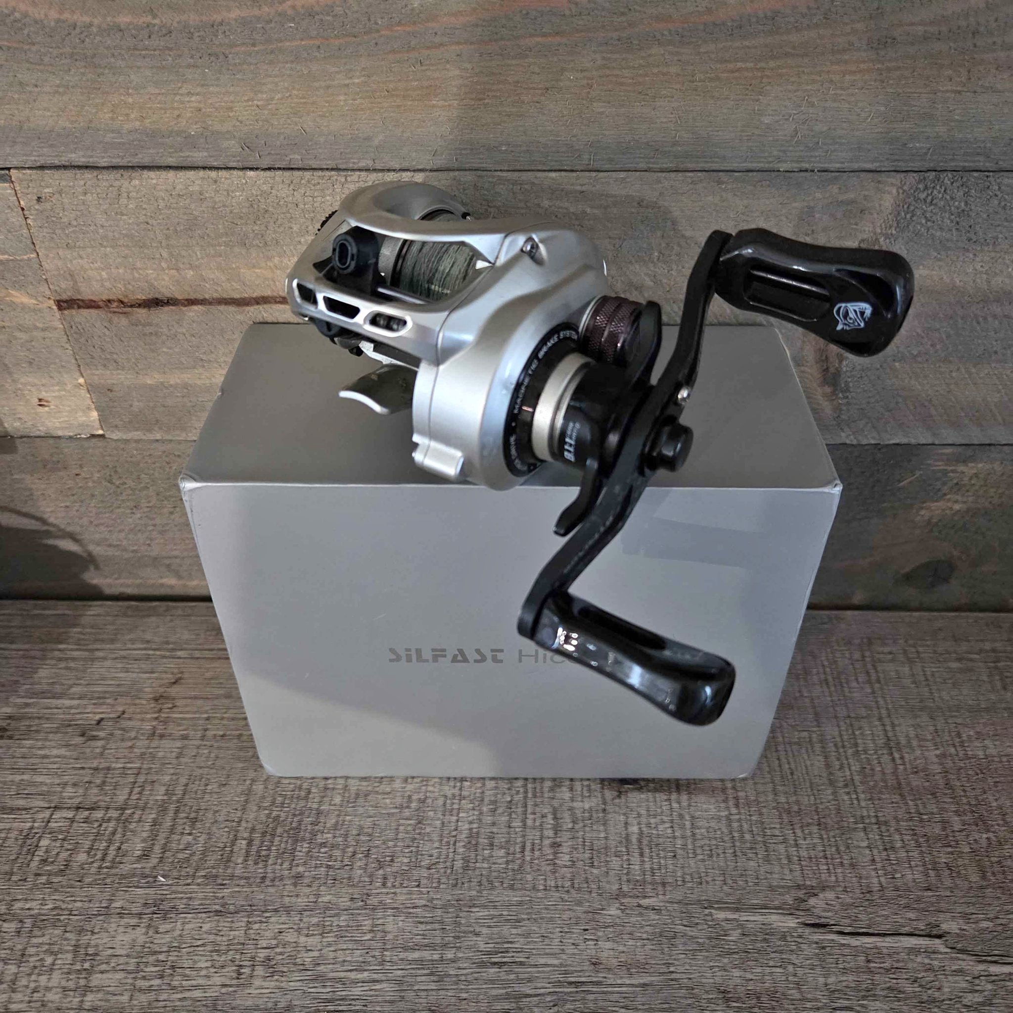 abu garcia ambassadeur c3 7000big water reel 7000 C Round Max 60 Reel How To Use A Hand:Left smooth stainless