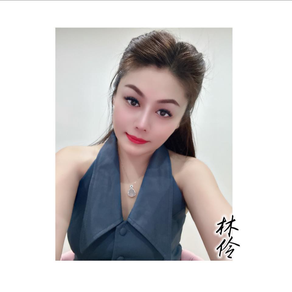 市集最后一天 ️ 不到9点，古早味蛋糕和蛋黄酥就被顾客通通买光啦！🥹 这也是00后的第一次摆摊， 从一开始的害羞、尴尬，到勇敢开口、面对客人 ...