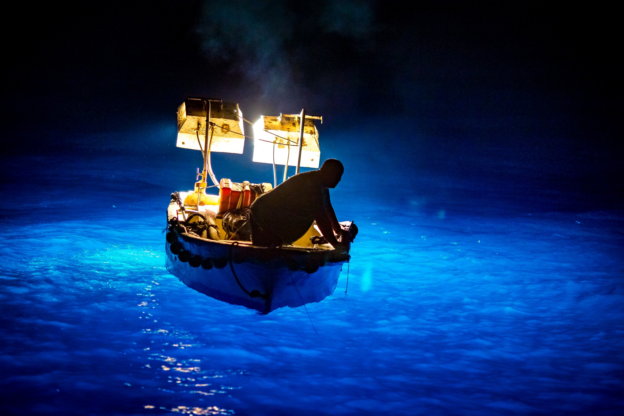 anchovy fishing with lamps and nets Fishermen, Lamps, Lighting, Decor – Modish Store Amazing Commercial Fishing of Anchovies