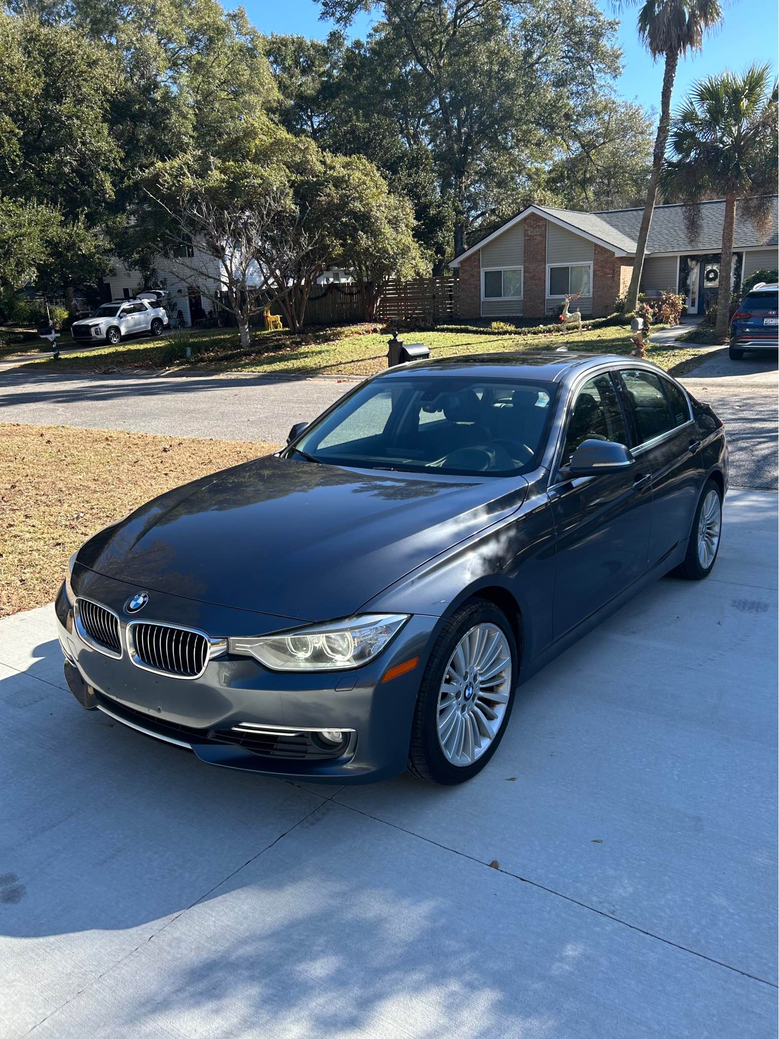 2012 Bmw 328i 2.0L turbo. Runs and drives great. 145k miles. Clean