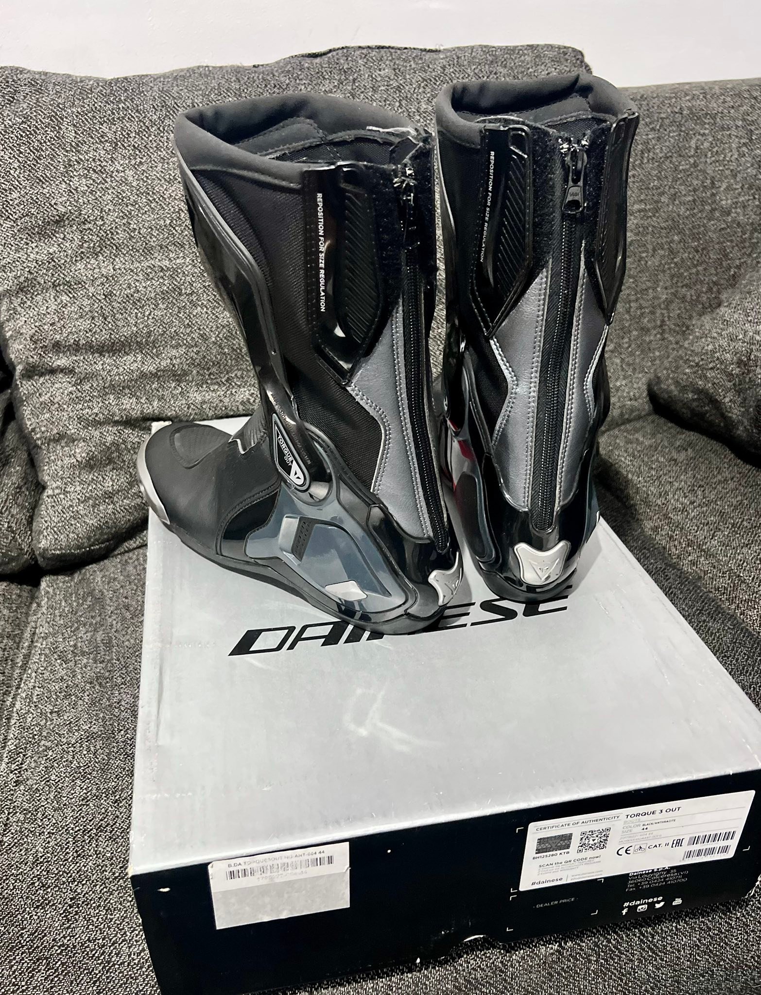 Para los que me pedían botas Dainese torque ORIGINALES Semi nuevas 