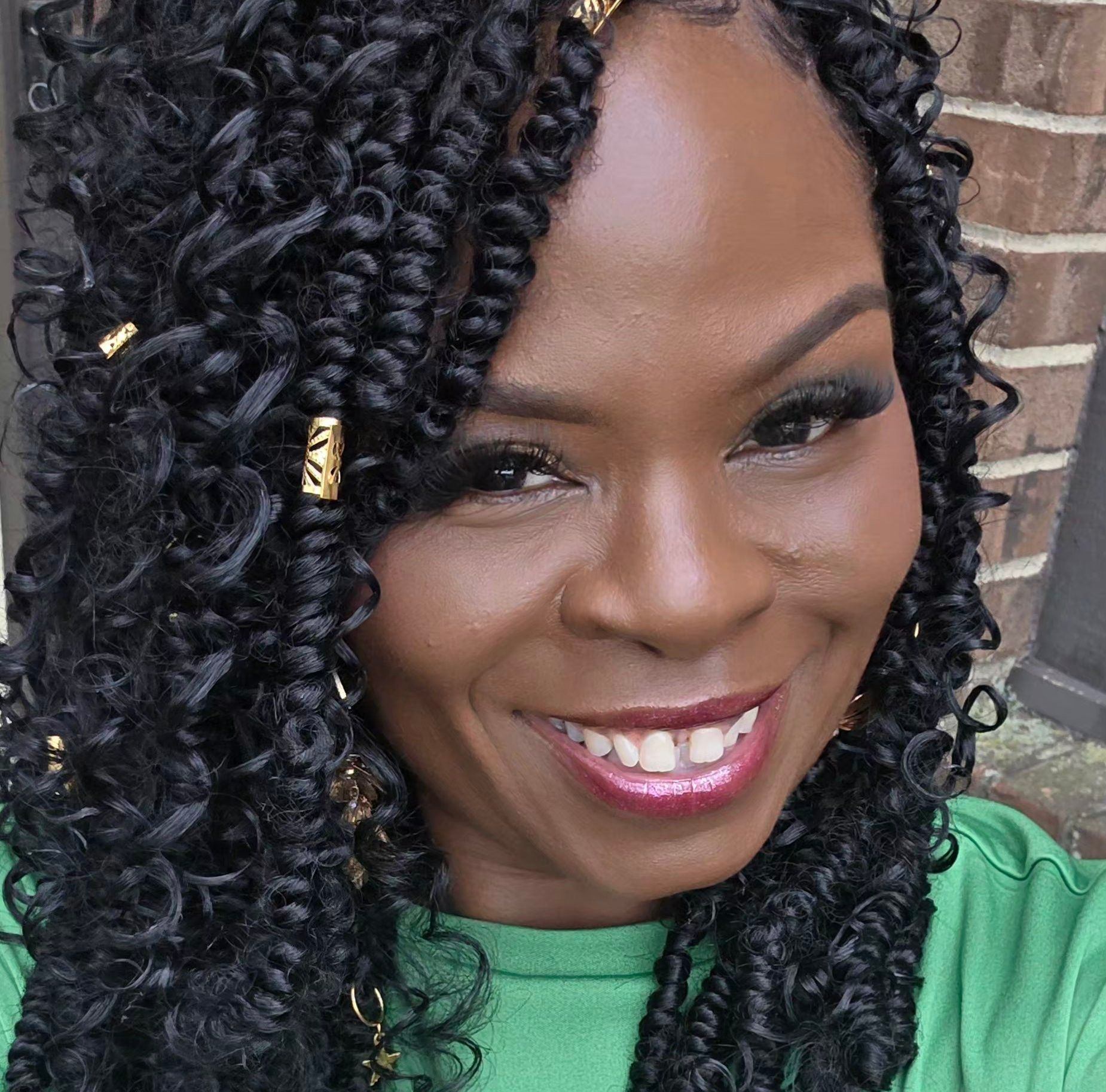 From behind the chair to building ownership! 💚 As a hairstylist and ...