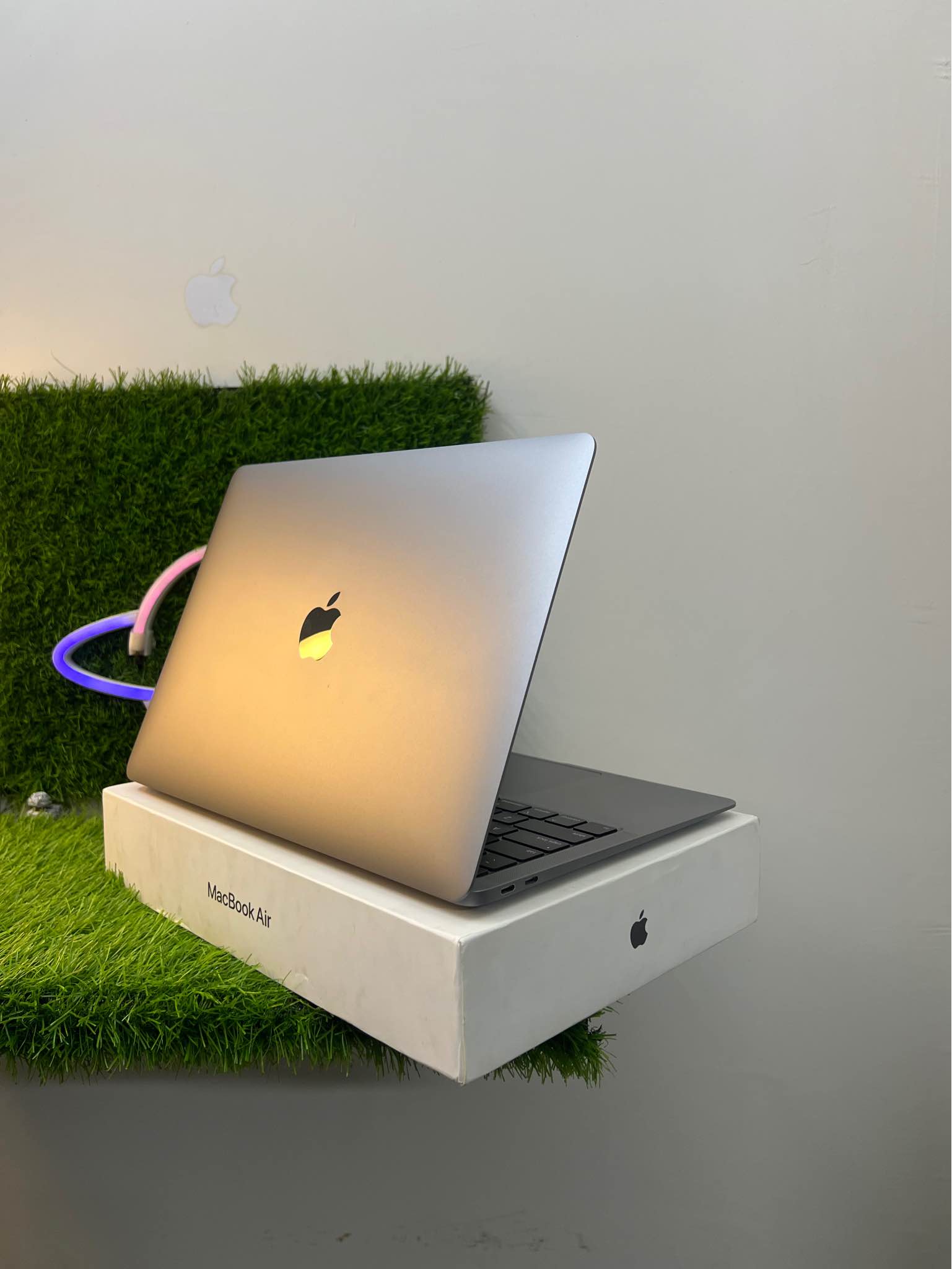 Apple MacBook Air 2020 i3 |13 Inch Space Grey Color With Box 8