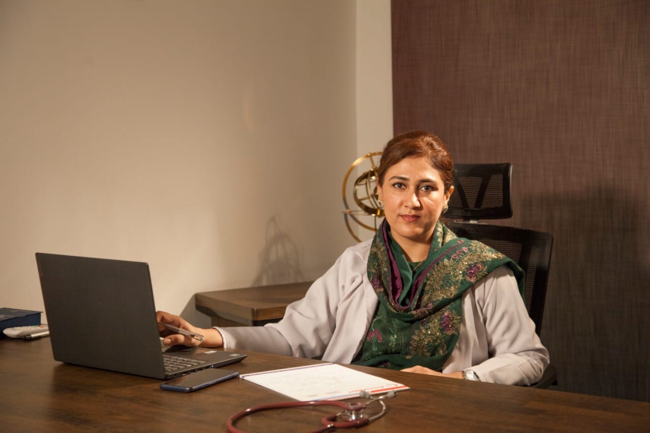 Dr bushra perveiz lali | Lahore