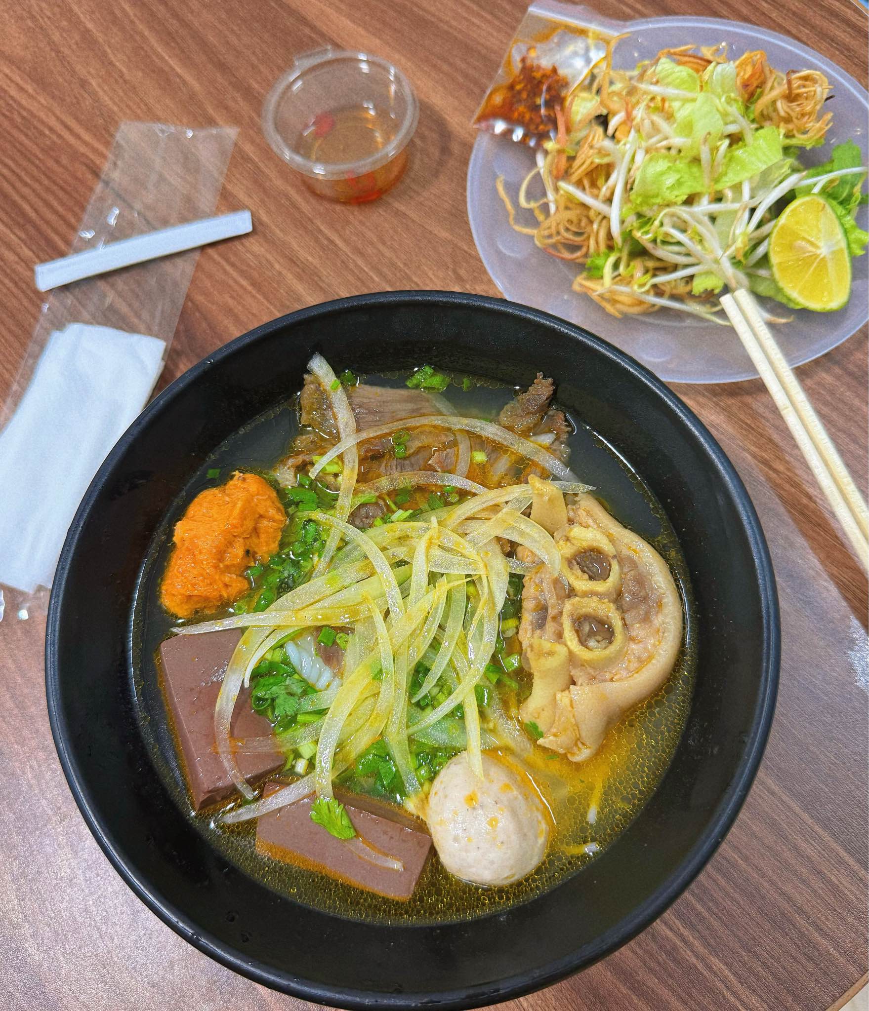 Bún bò Huế