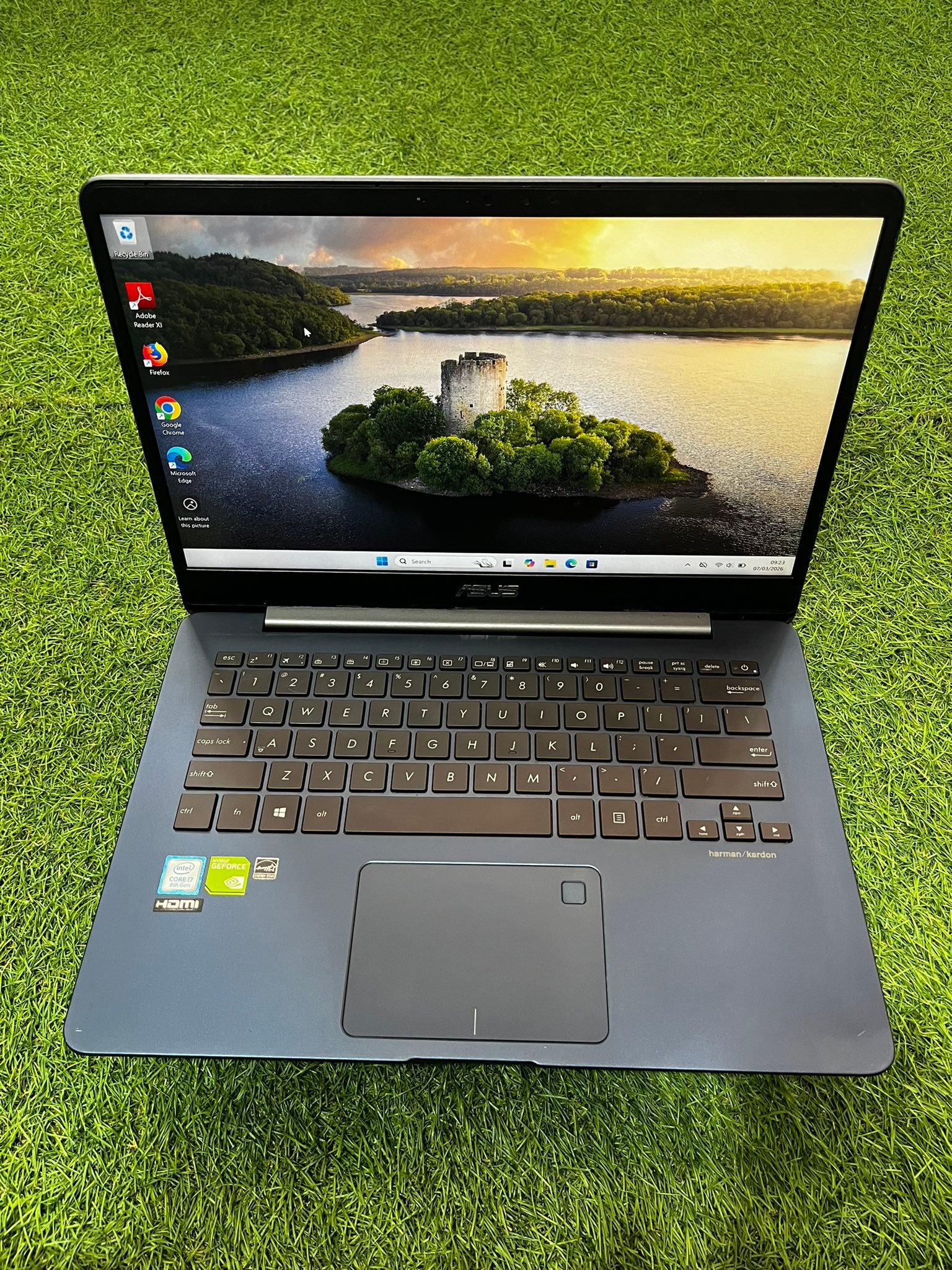 Asus ZenBook UX430UNR Intel core i7-8550U Ram 16 GB SSD 512 GB 