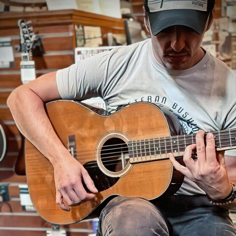 June - Hollow Session - Acoustic In the later part of spring, I woke ...
