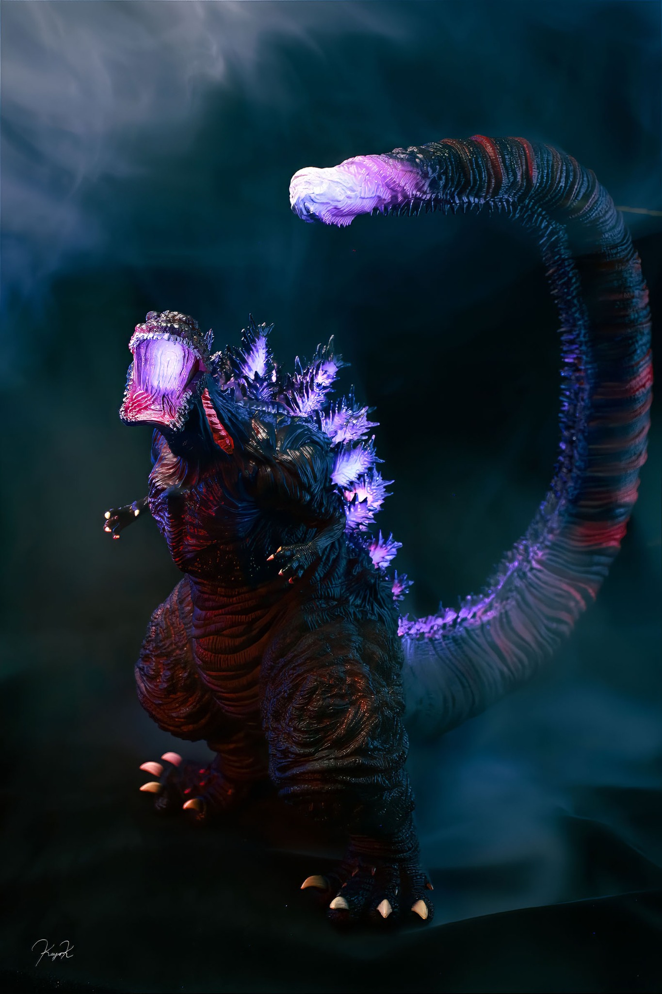 先月発売された、シン・ゴジラのフィギュアをつい衝動買い。 せっかく 