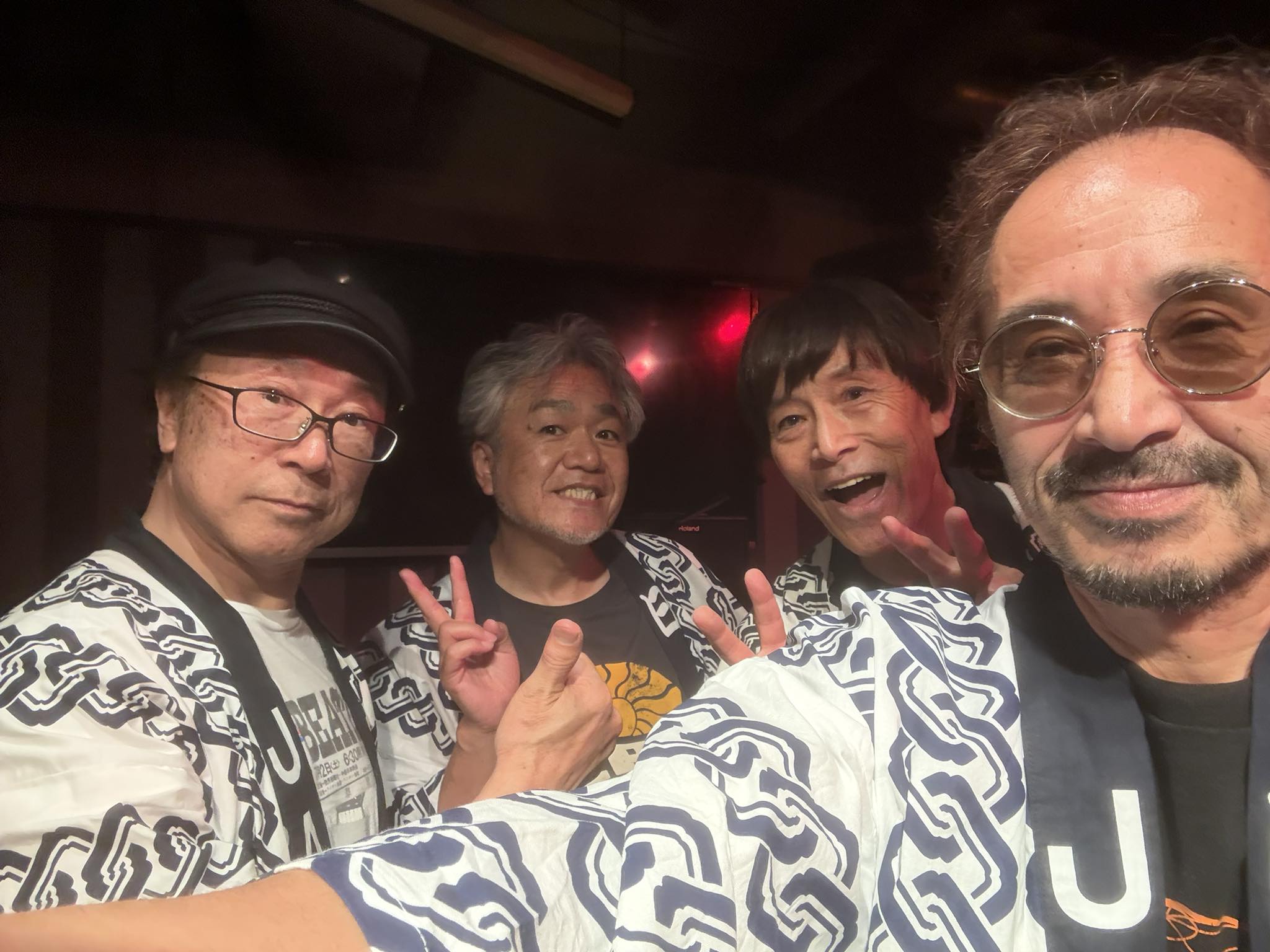 吉田哲也 (@jzheye) • Facebook