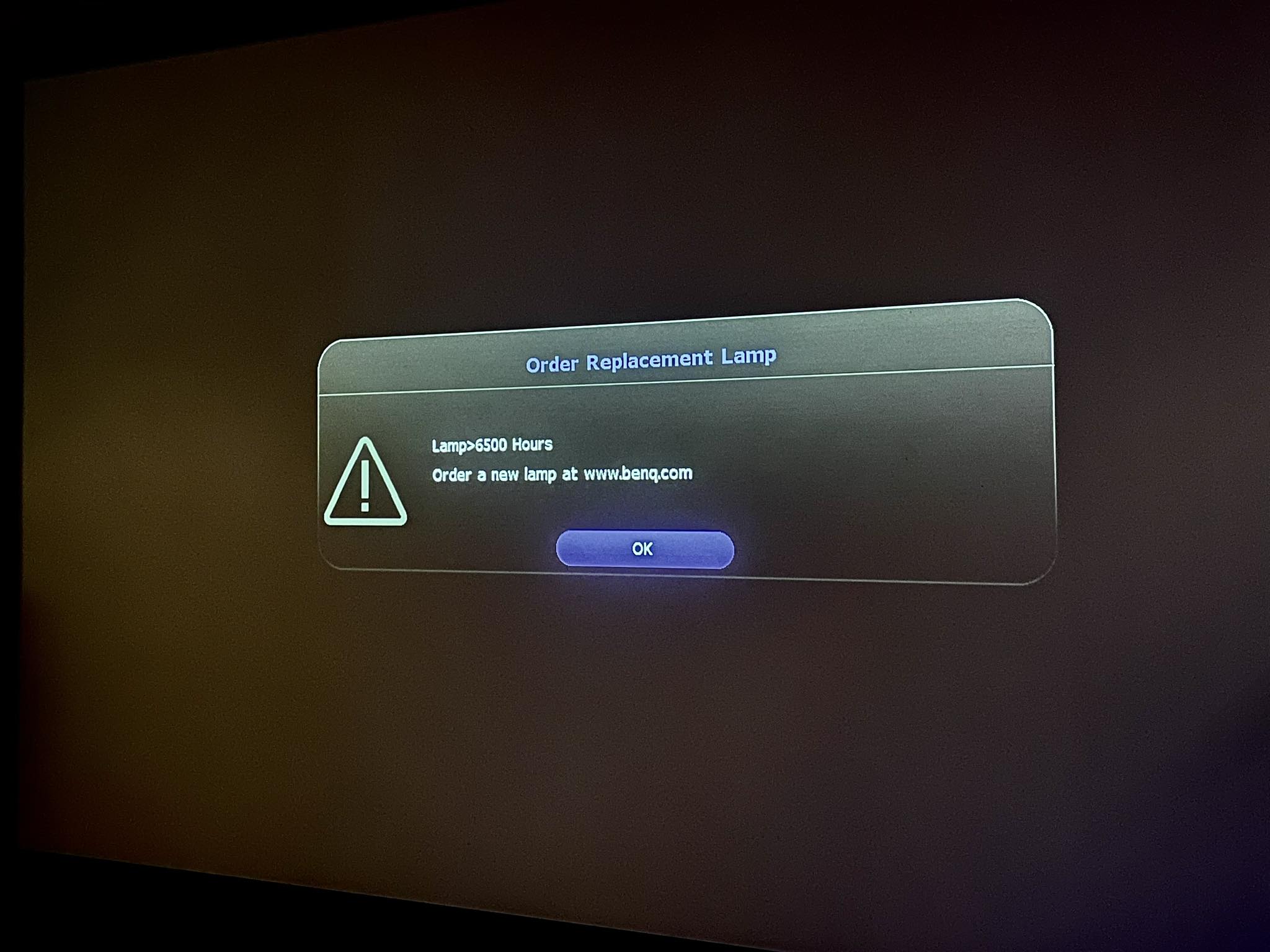 BenQ projector still bright after 6500 hours