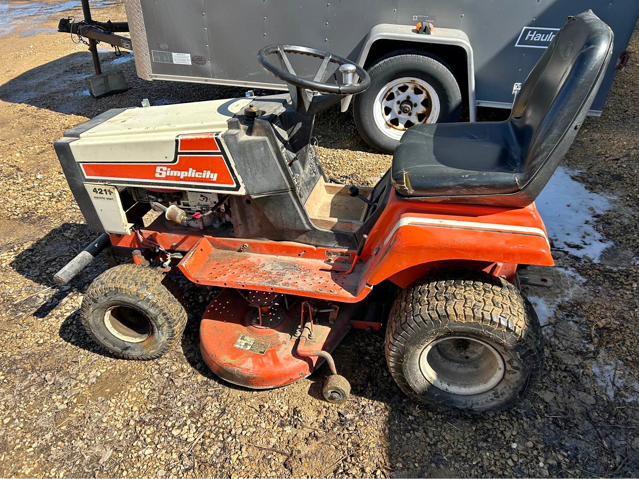 Simplicity sunstar with loader - Lawn Mowers - Argyle, Wisconsin ...