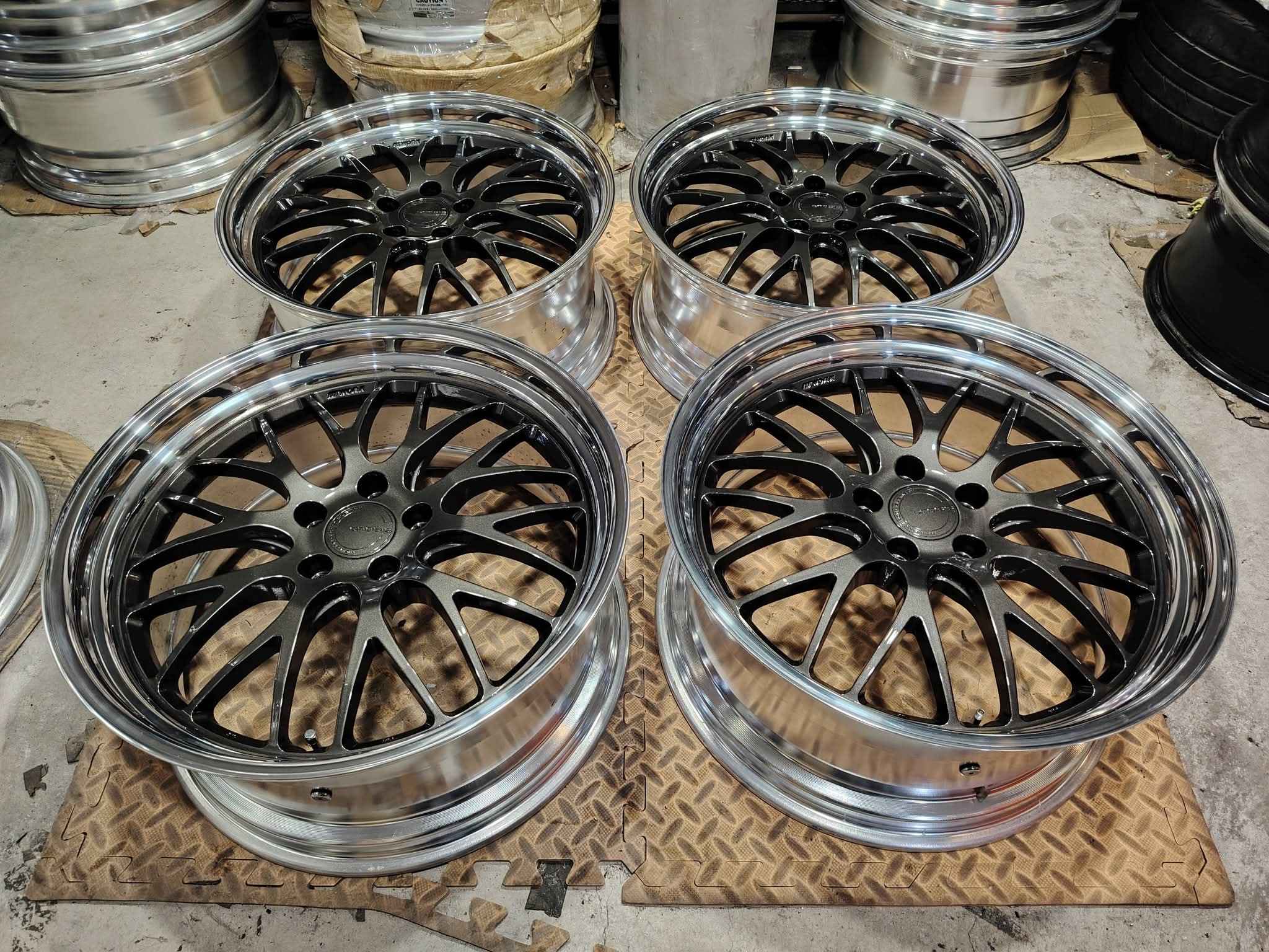 20] WORK GNOSIS GH2-SR #ORIGINAL_MADE_IN_JAPAN 20x8.5 ET38 20x9.5