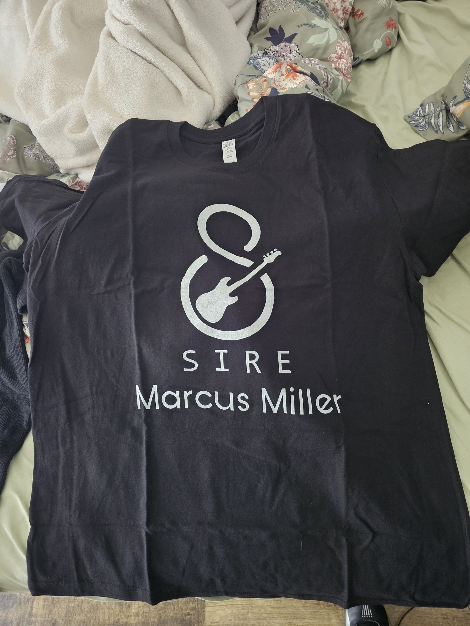 Just got the Sire Bass T-shirt! ?