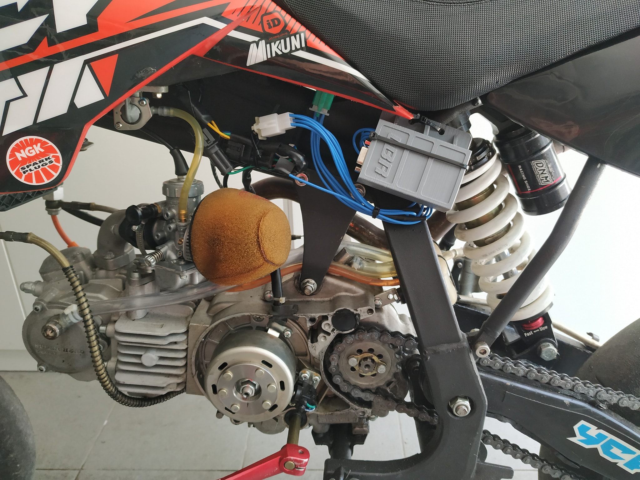 LBR Racing Electronics