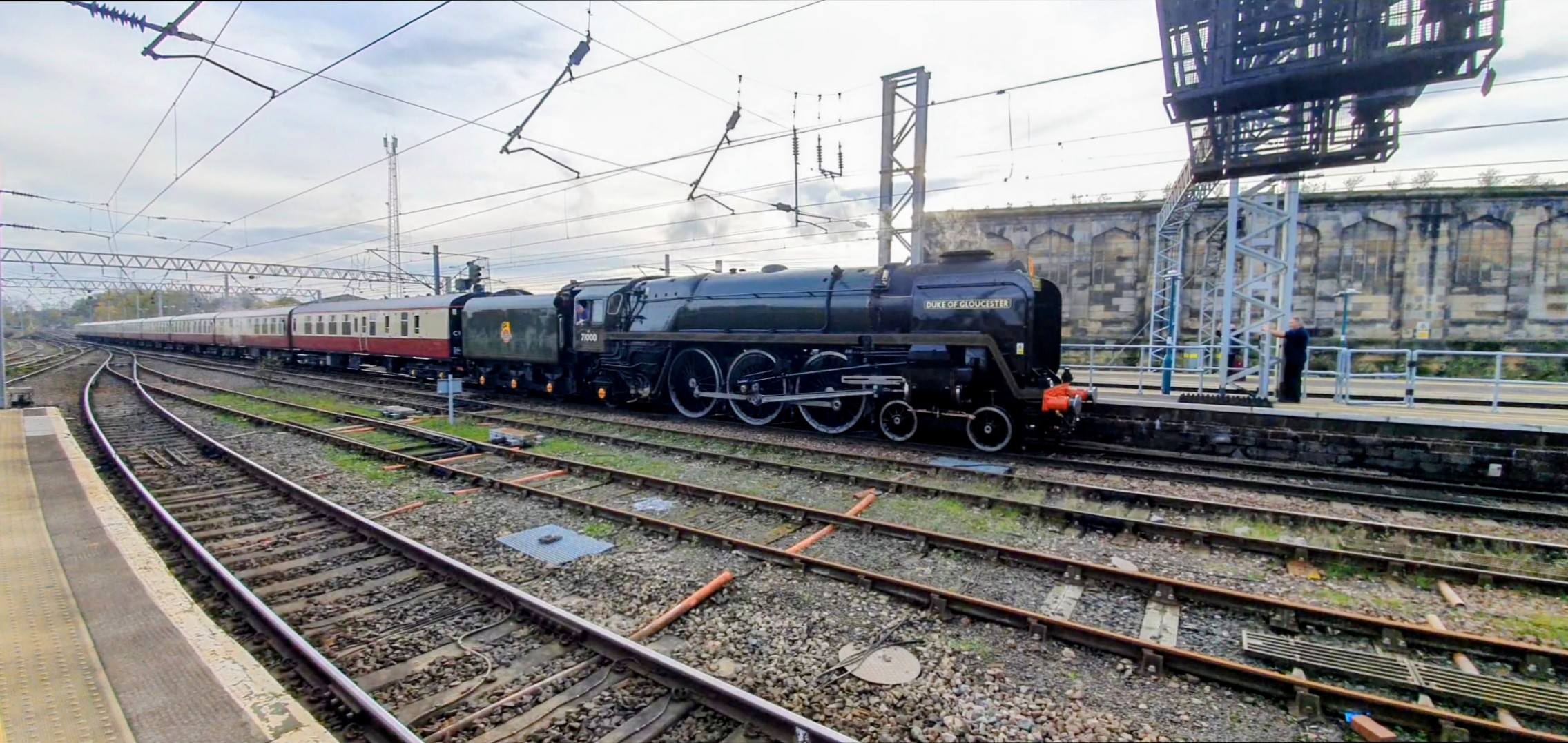 Steam Trains | BR Standard Class 8 71000 