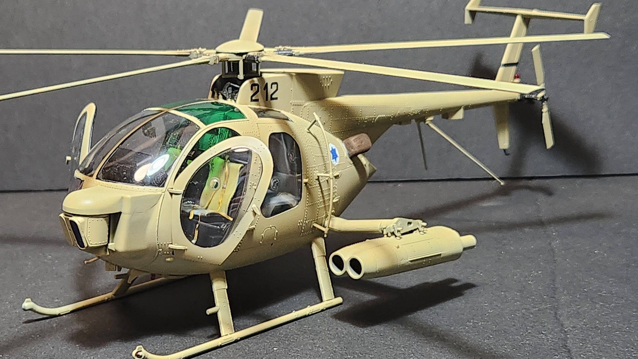 Academy 1/35 MD 500 IDF model build review