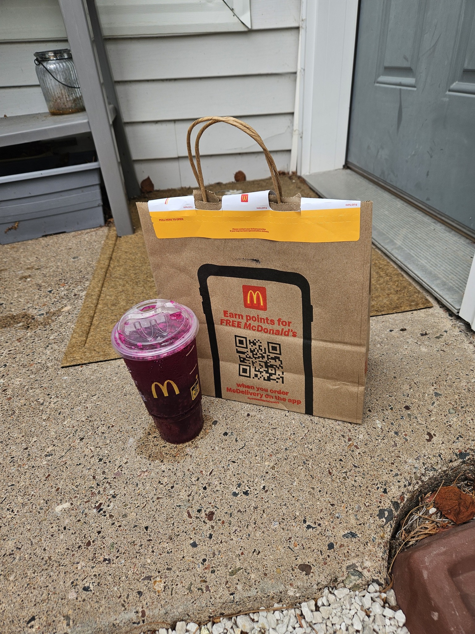 Someone missing their McDonald's door dash order?
