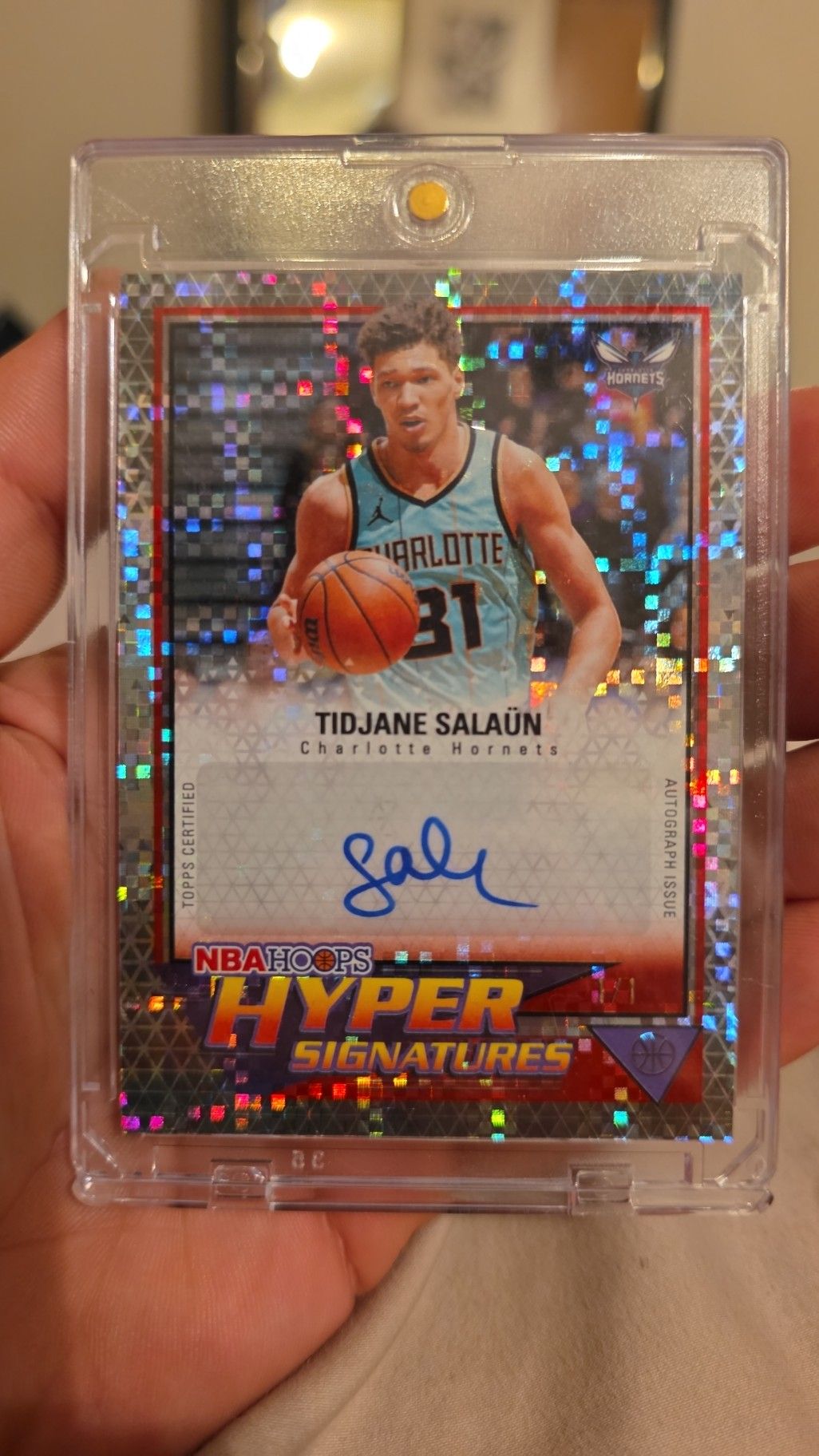 What is the value of a Tidjane Salaün NBA card?