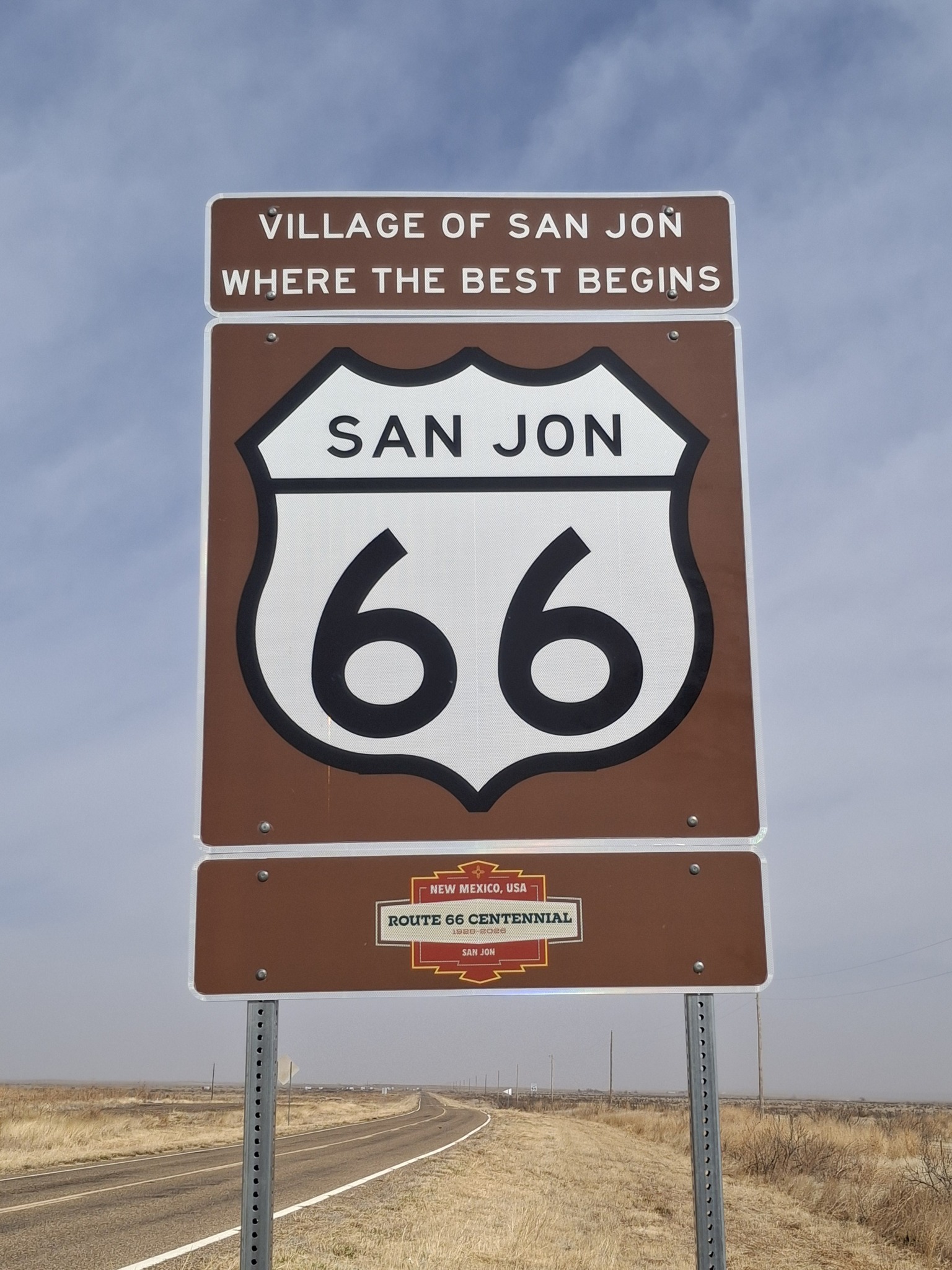 古い小径　シャルトルにて San Jon, New Mexico has several of these signs up around town.