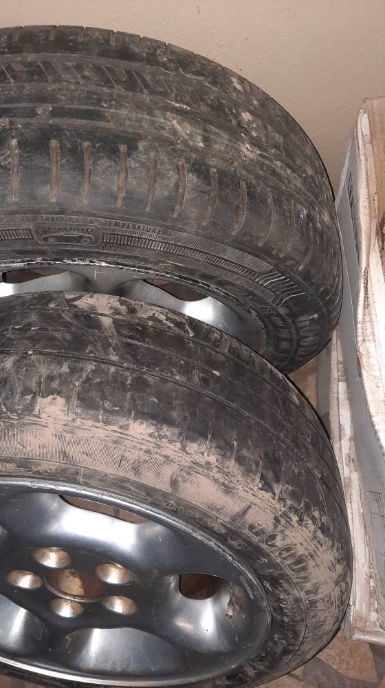 Set of microbus butterfly wheels for sale