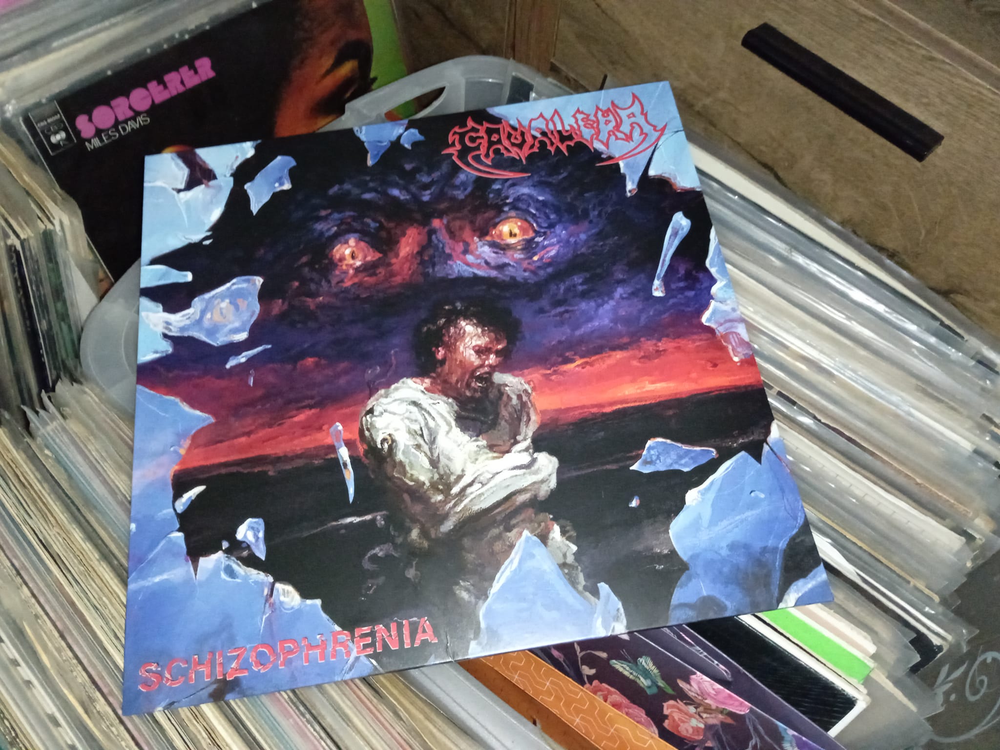 Cavalera's re-recorded Schizophrenia album is a disappointment